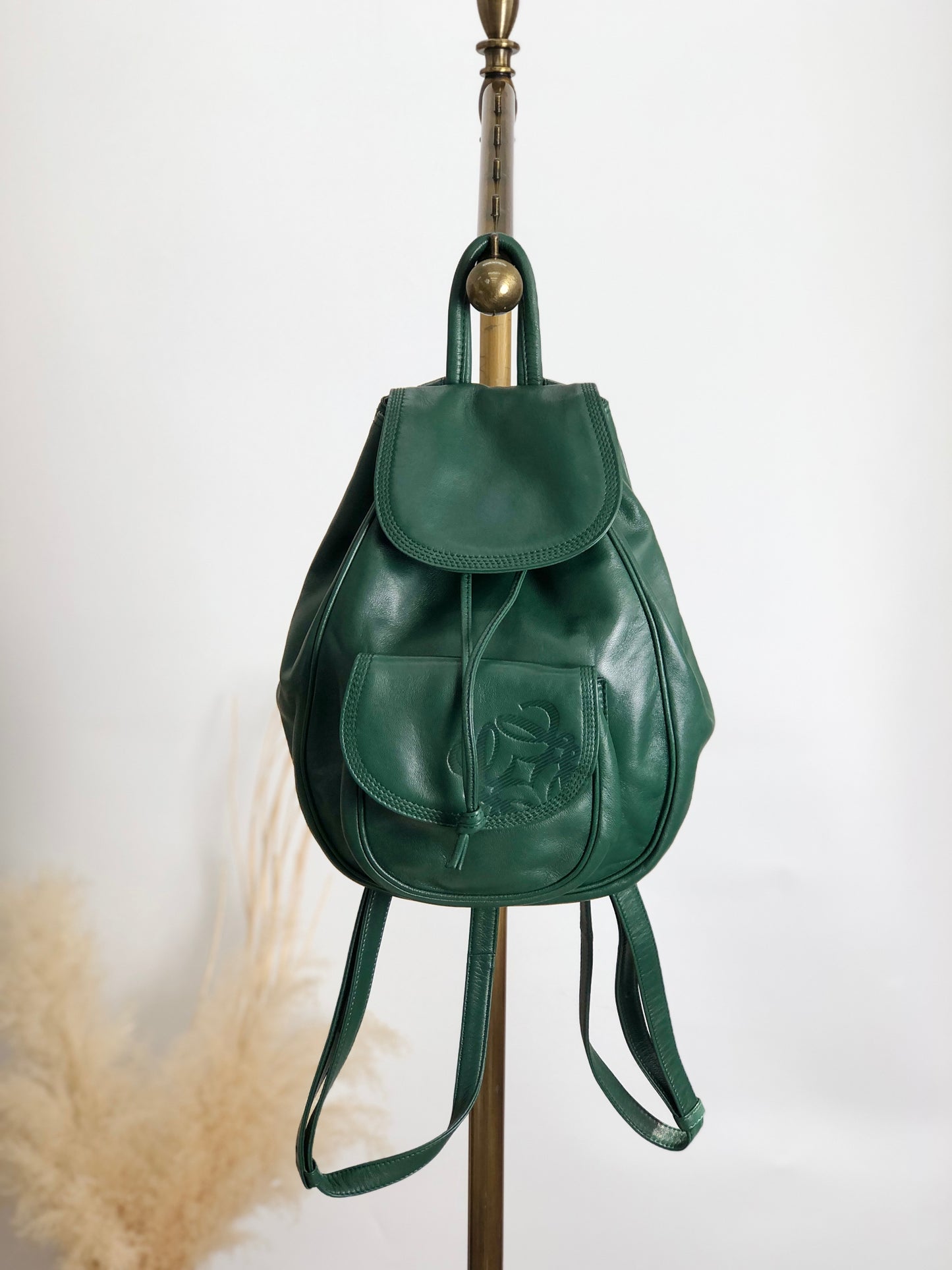 LOEWE Anagram 背包 綠色 復古 vmjtjf