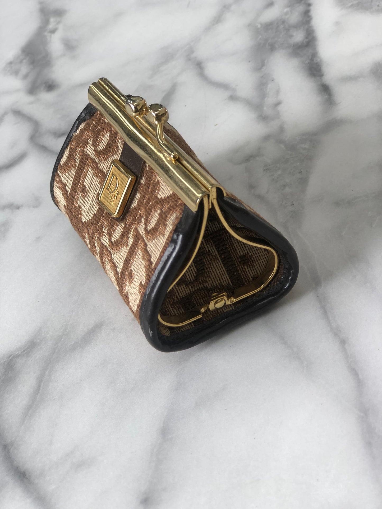 Christian Dior Trotter 提花皮革金屬扣零錢包棕色復古 mcrrev