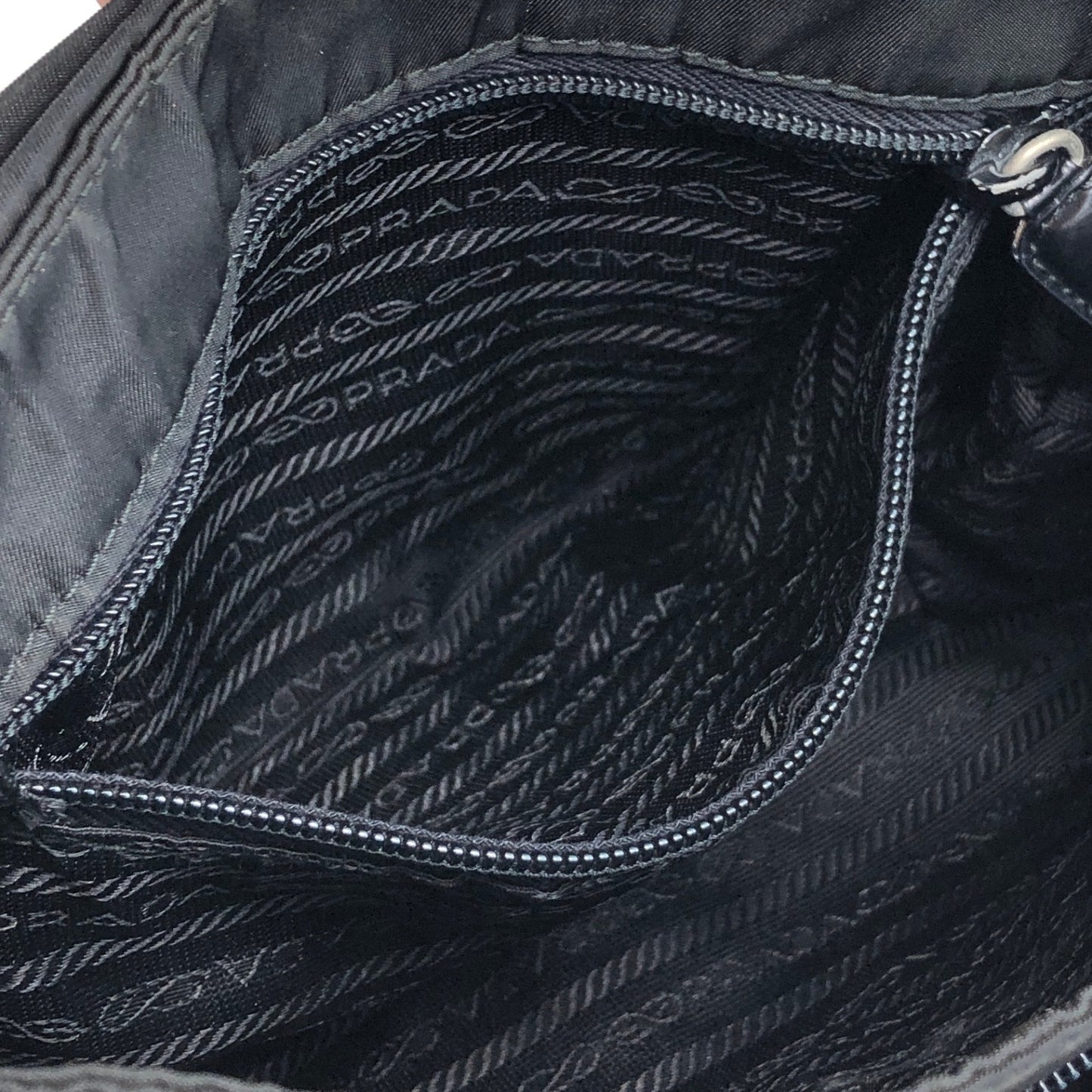 PRADA Triangle Logo Front Buckle Shoulder bag Black Vintage uiz535
