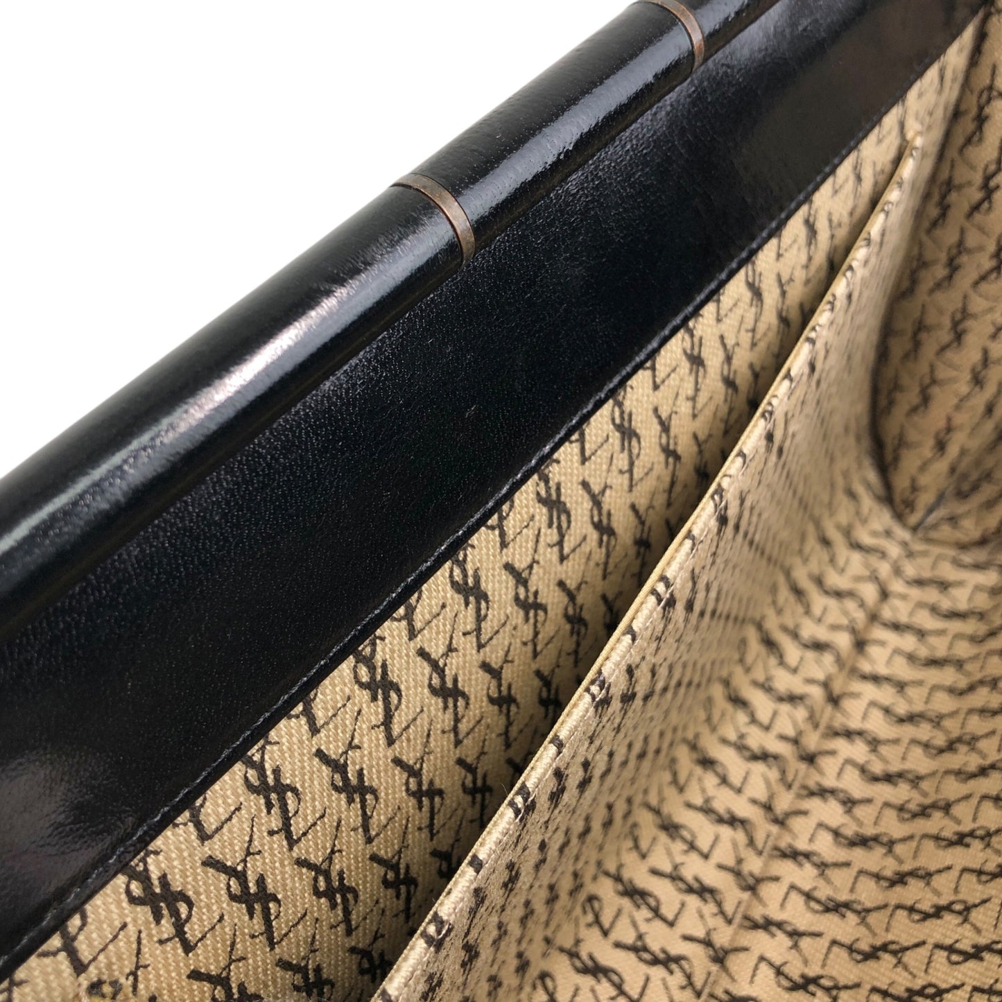 Yves Saint Laurent YSL Logo Bias Stitch Clutch bag Black Vintage b3p3mj