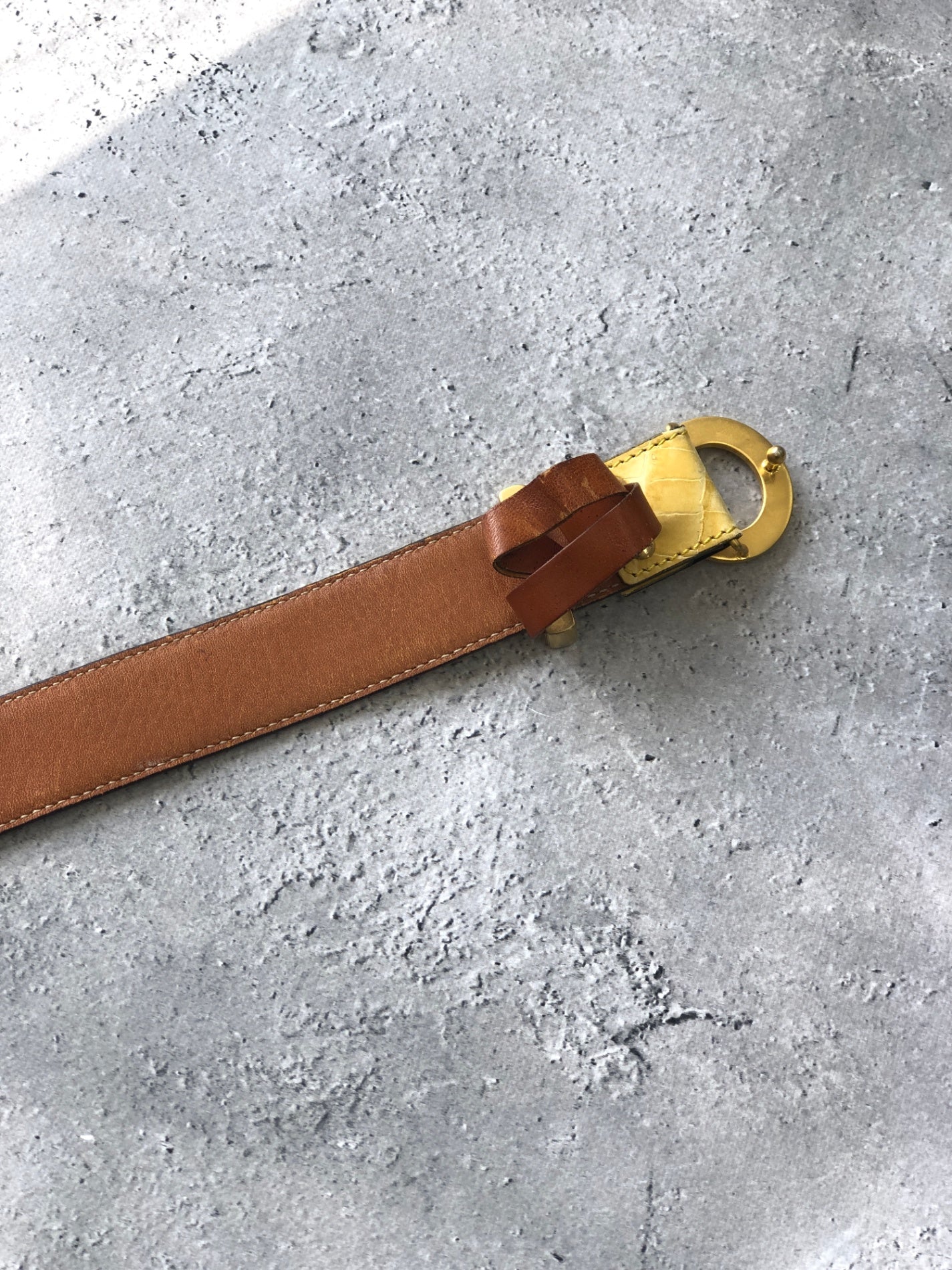 CELINE C 標誌皮革腰帶米色復古 v3ejh6
