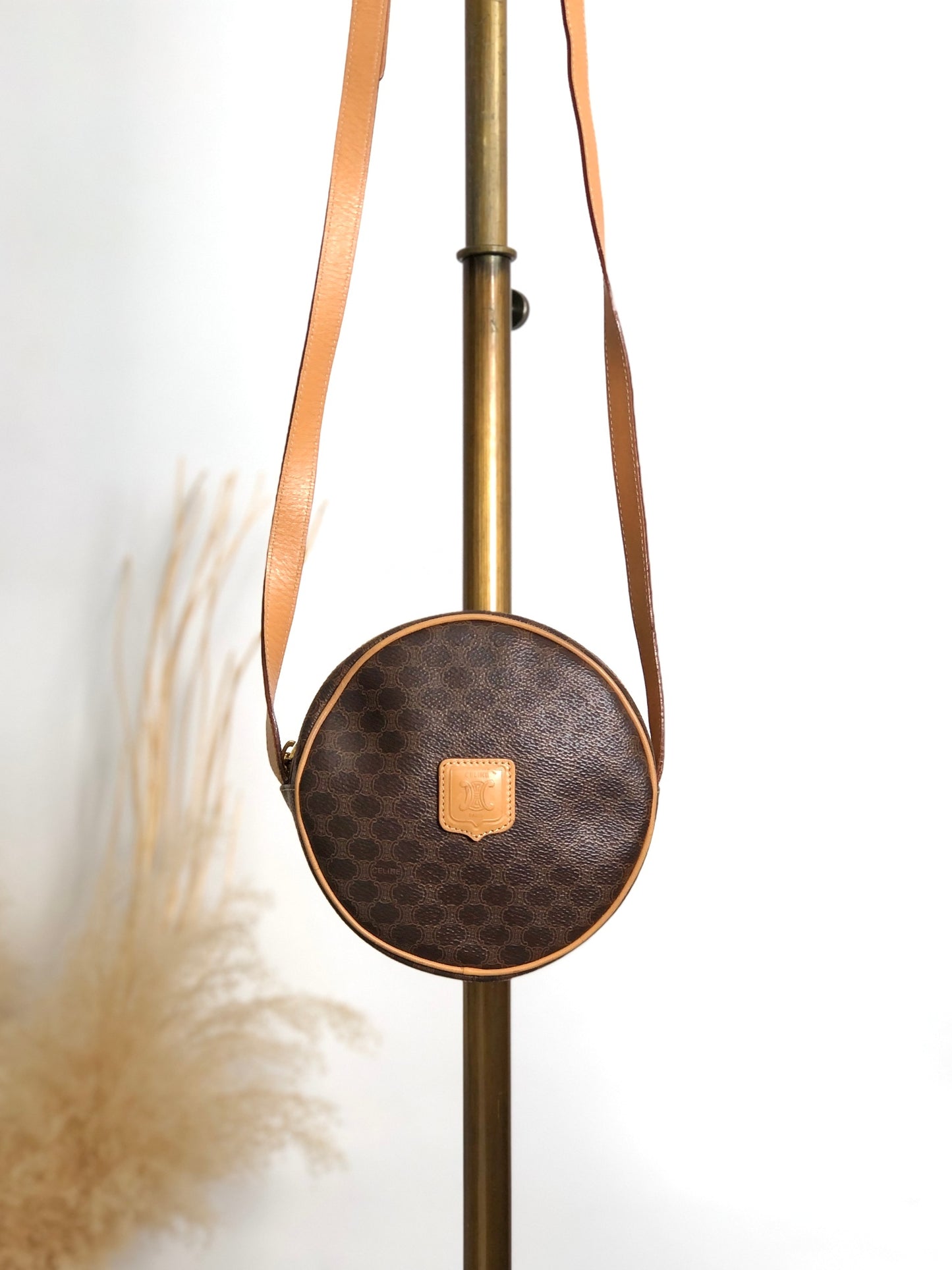 CELINE Macadam Blason Round Shoulder bag Brown Vintage teecbu