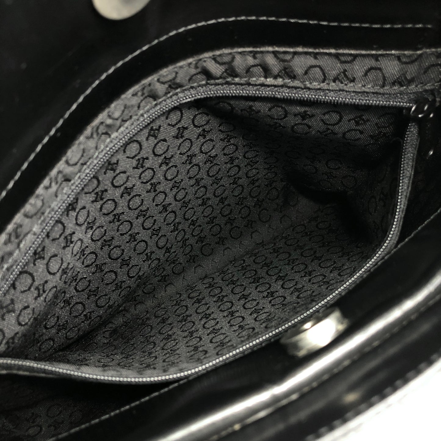 CELINE Logo Embossed Black Vintage psbni8