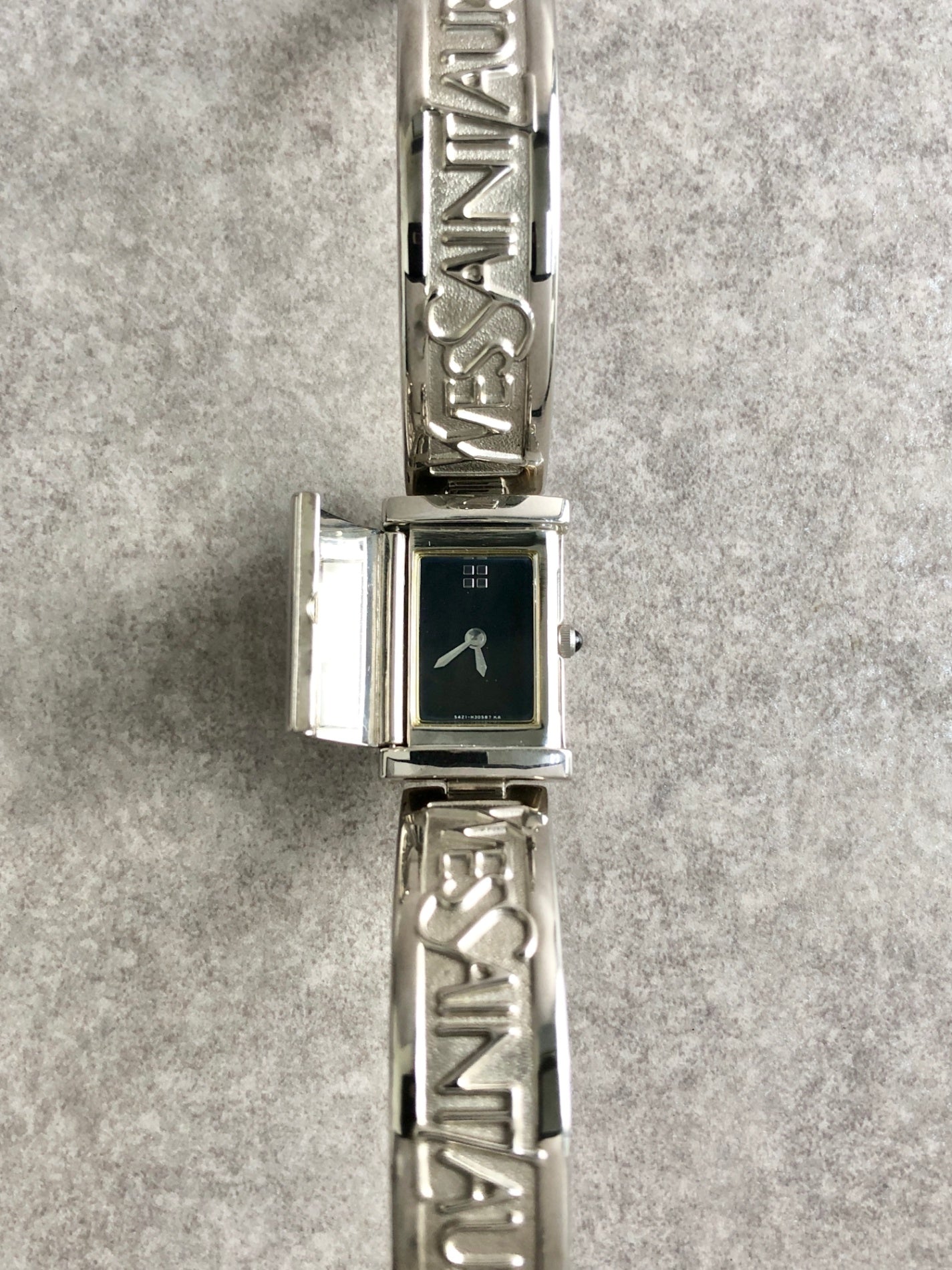 Yves Saint Laurent Logo Motif Quartz Watch Silver Vintage z5vmz5