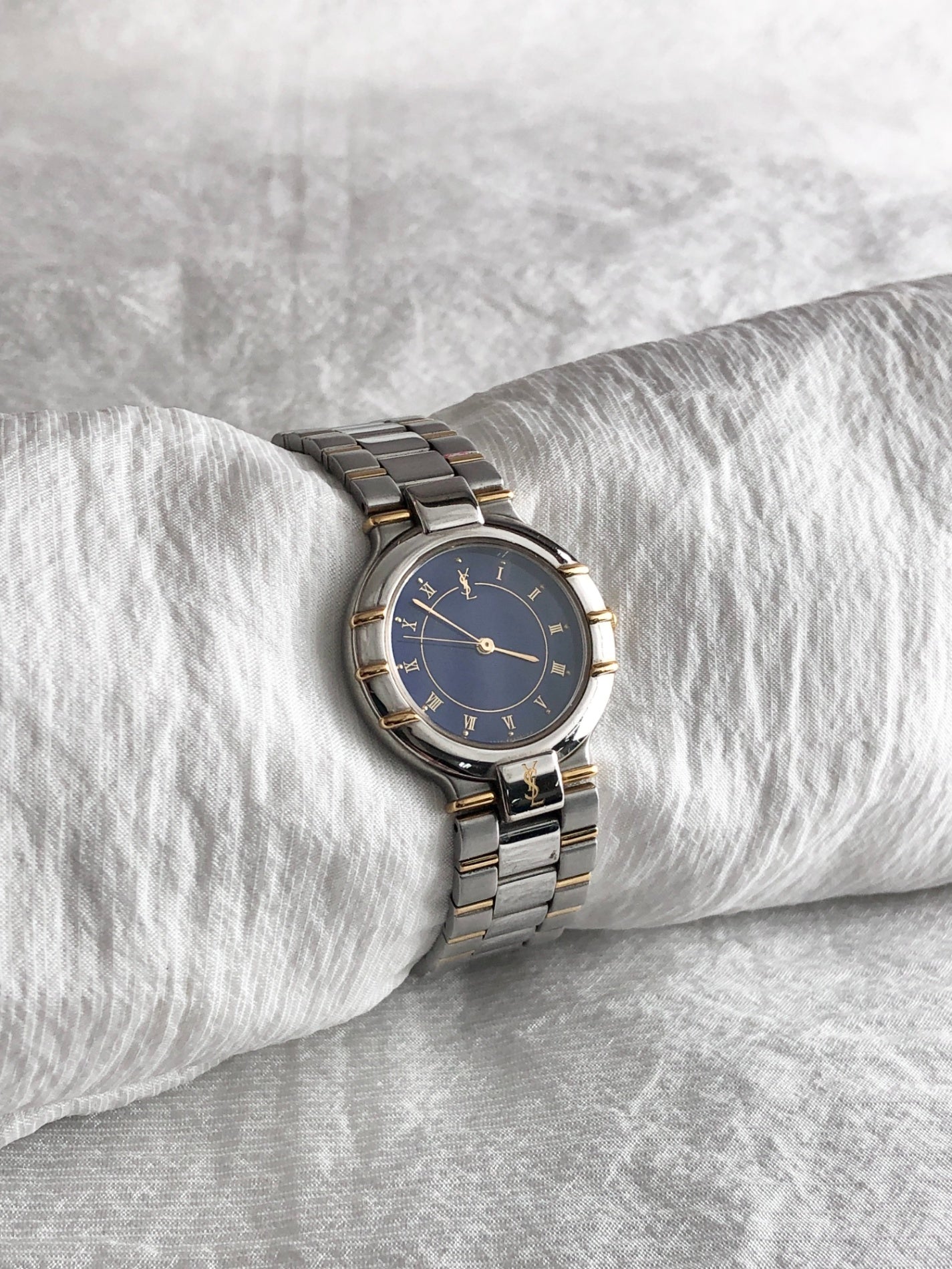 Yves Saint Laurent YSL Logo Watch Silver 4630-E63441 Vintage