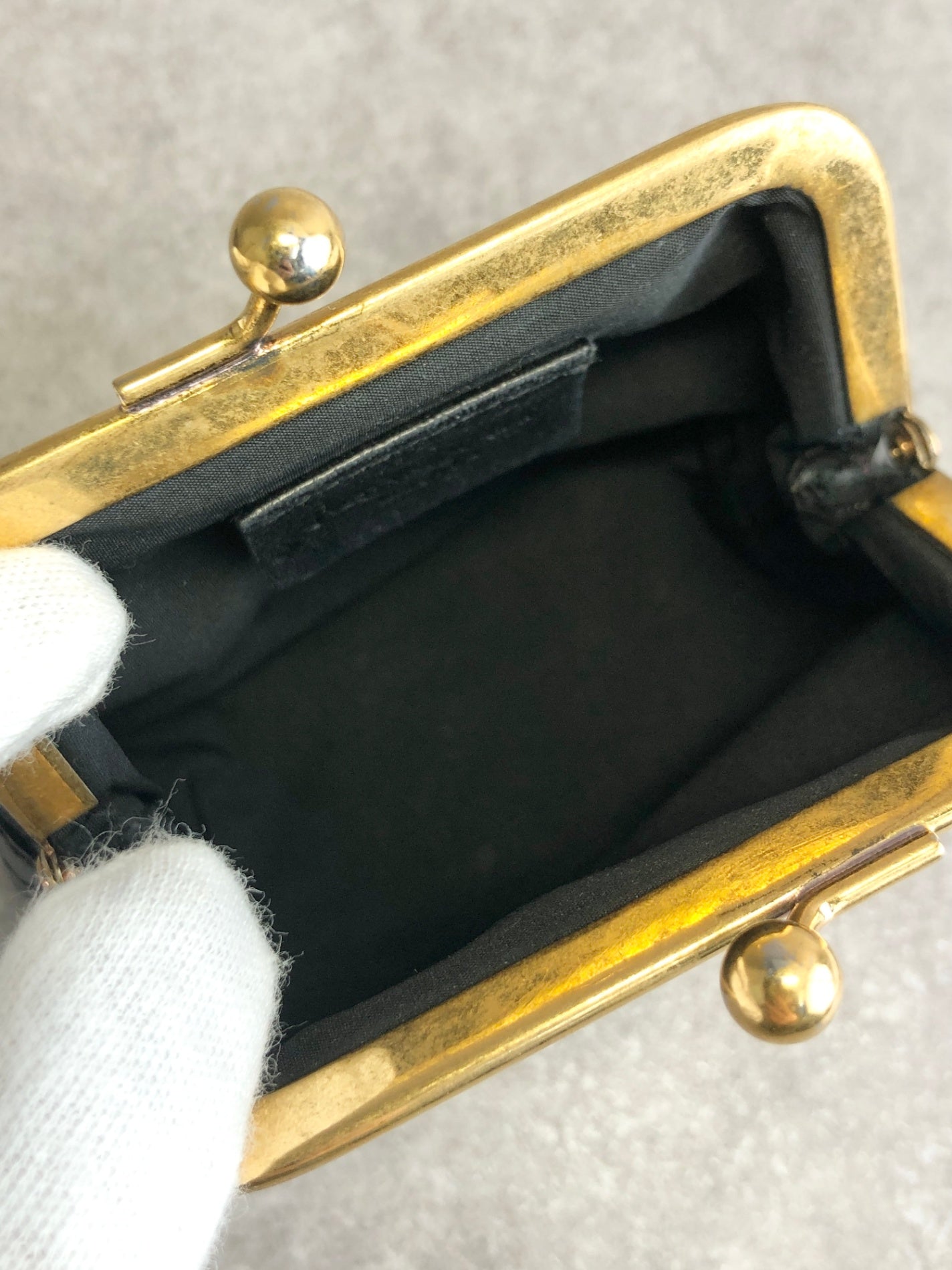 Yves Saint Laurent YSL Logo Metal Clasp Coin Purse Black Vintage s42xfp