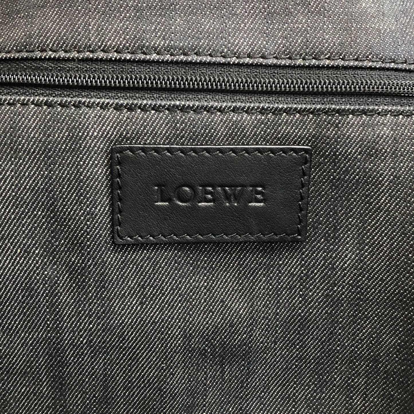 LOEWE Anagram Totebag Black Vintage wcz5de