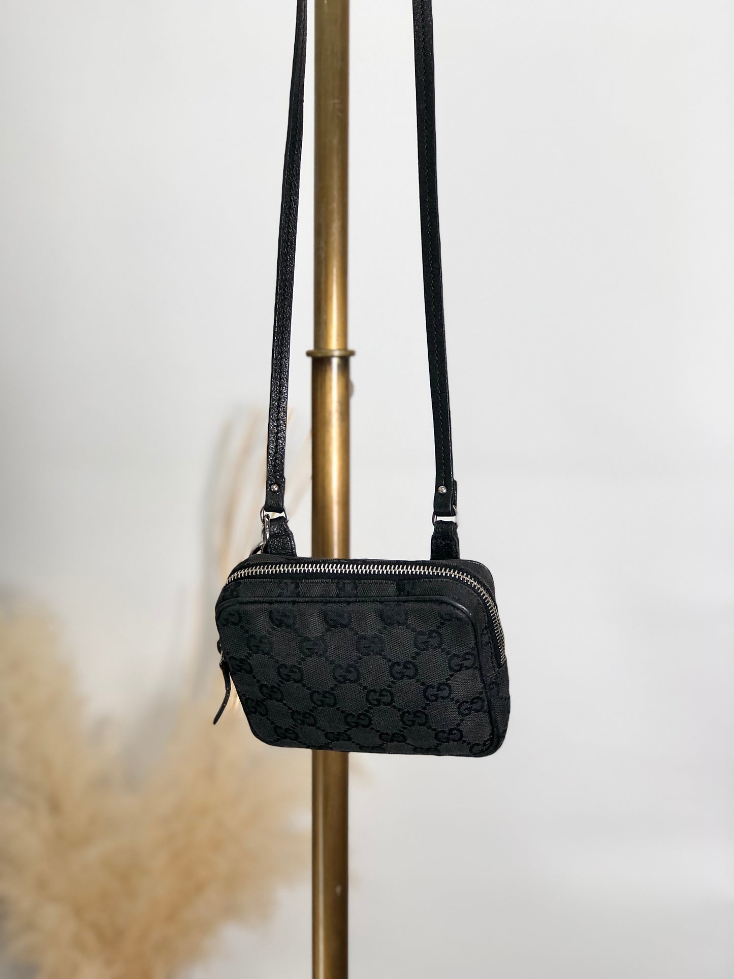 GUCCI GG Canvas Small Shoulder bag Black Vintage tajuun
