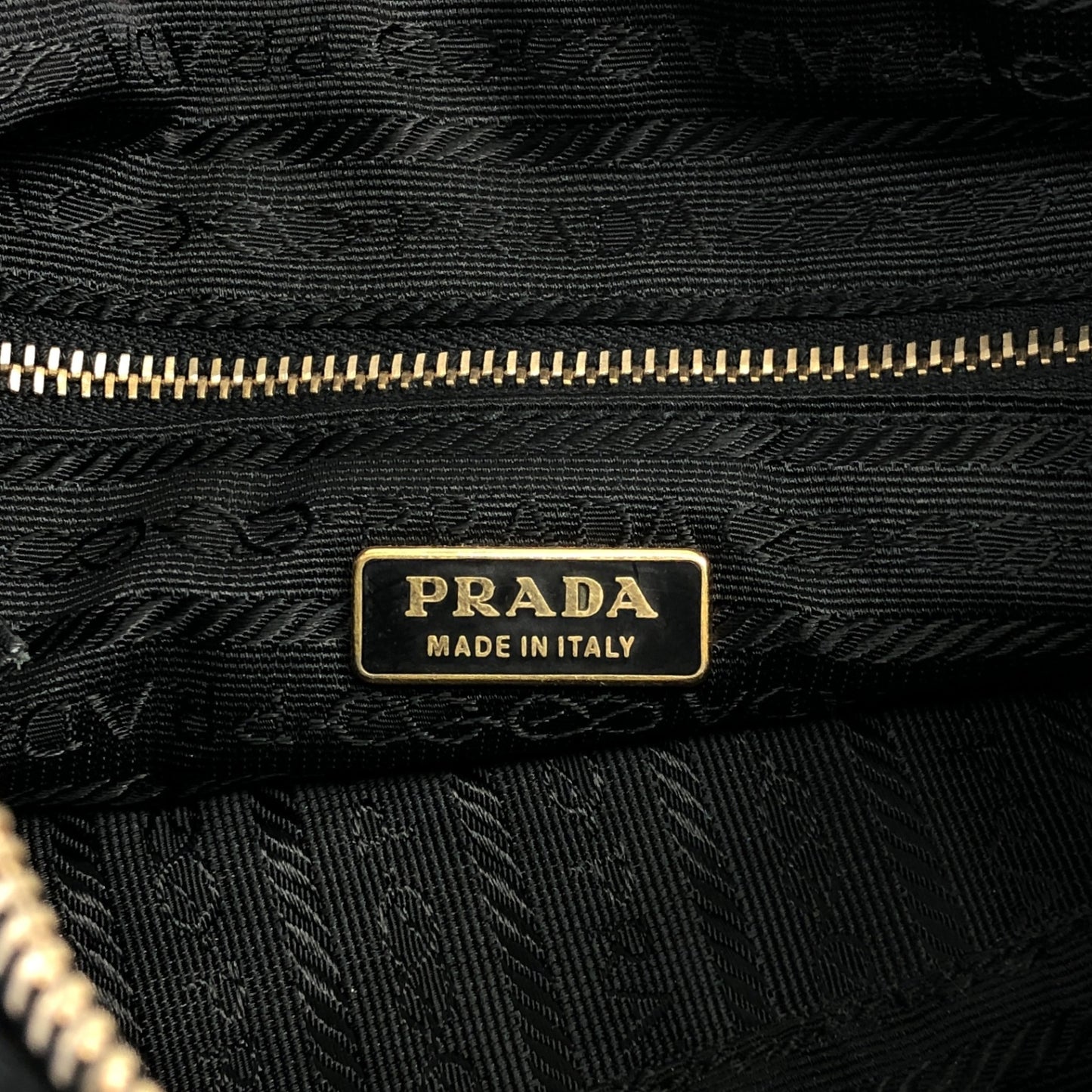 PRADA Triangle Logo Padlock Shoulder bag Black Vintage diw6aj