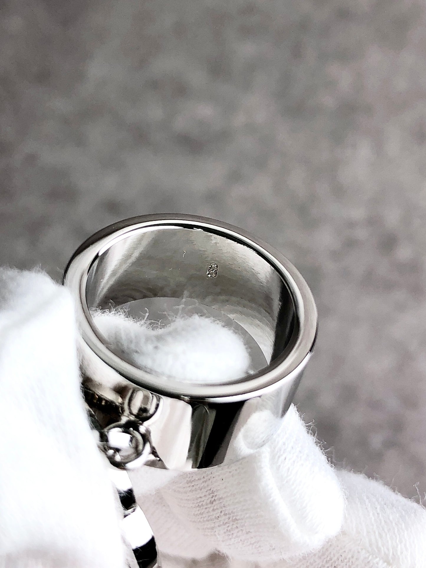 Christian Dior Logo Padlock Motif Ring Silver Vintage t2fvnd