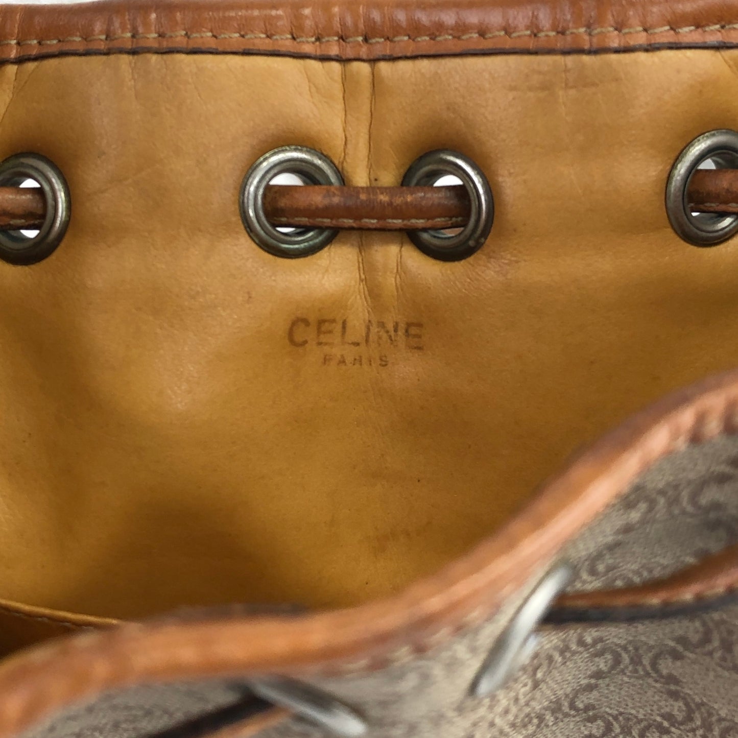 CELINE Macadam Blason Drawstring Shoulder bag Beige Vintage 3fus72
