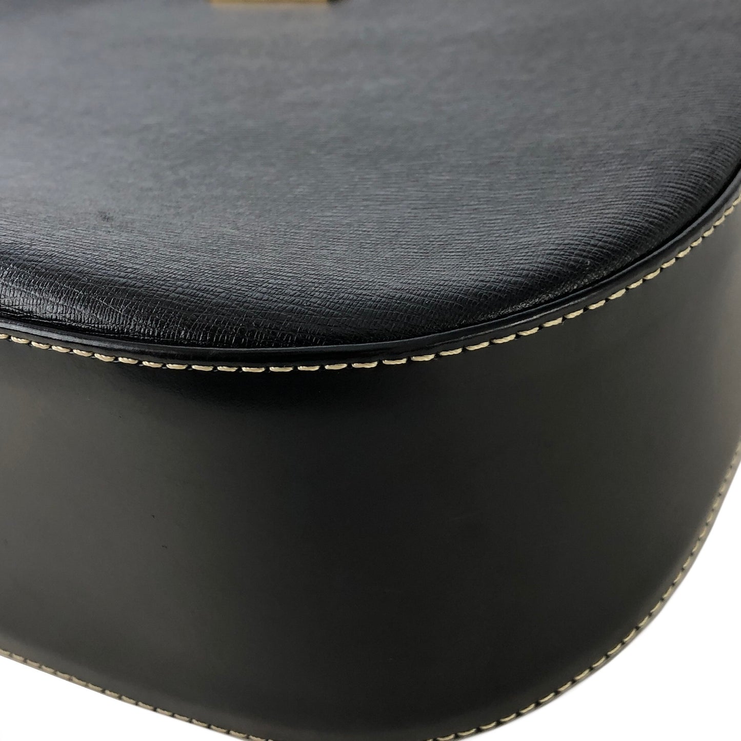 Burberrys Logo Motif Leather Shoulder bag Black Vintage cd8br3