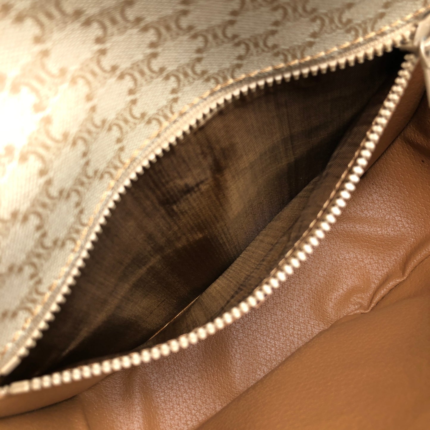 CELINE Macadam Front Buckle Shoulder bag Beige Vintage t3xmcc