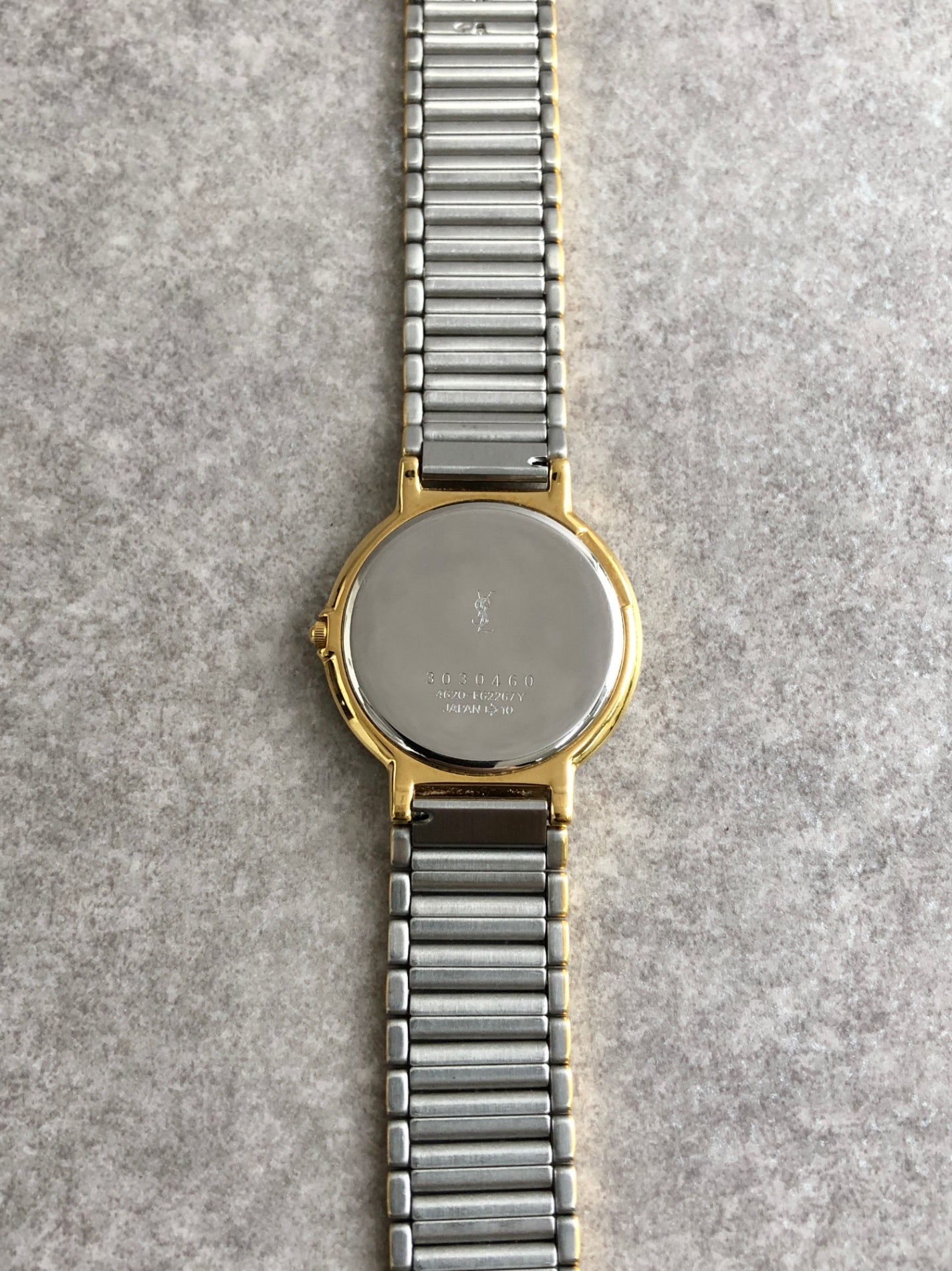 Yves Saint Laurent YSL Logo Quartz Watch Silver×Gold 4620-E62267Y Vintage iymii4