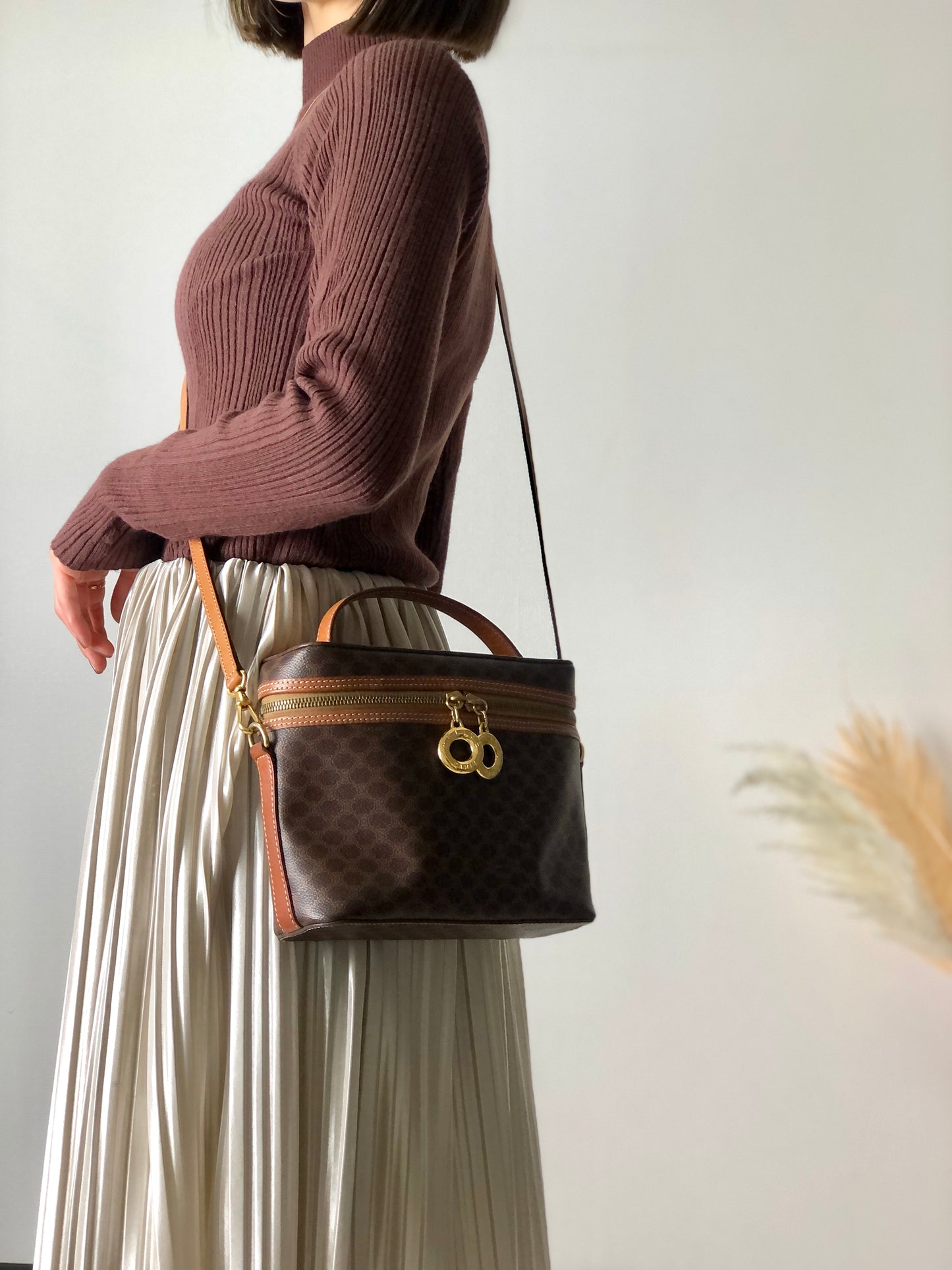 CELINE Macadam Circle Charm PVC Leather Two-way Handbag Shoulder bag Vanity bag Brown Vintage x573bx
