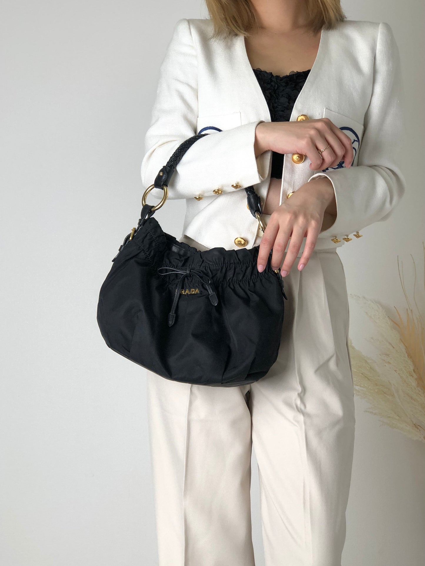 PRADA Logo Nylon Leather Shirring Handbag Black Vintage xwztuy