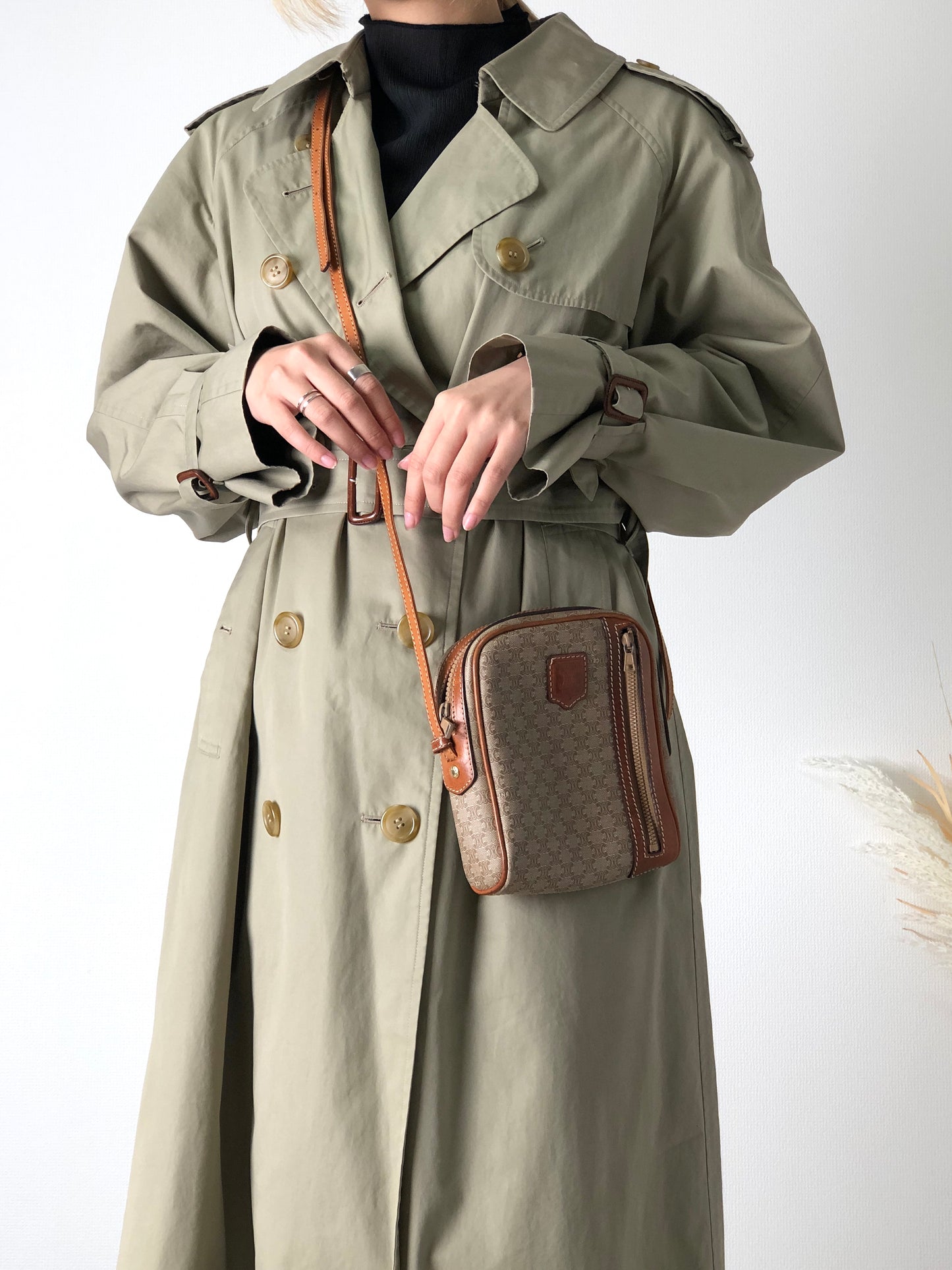 CELINE Macadam Blason Logo Motif Front Zipper Shoulder bag Beige Vintage u8nhjb