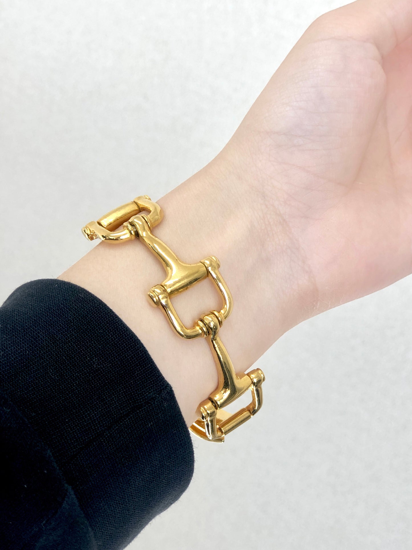 CELINE Horse Bit Bracelet Gold Vintage xyd5rw