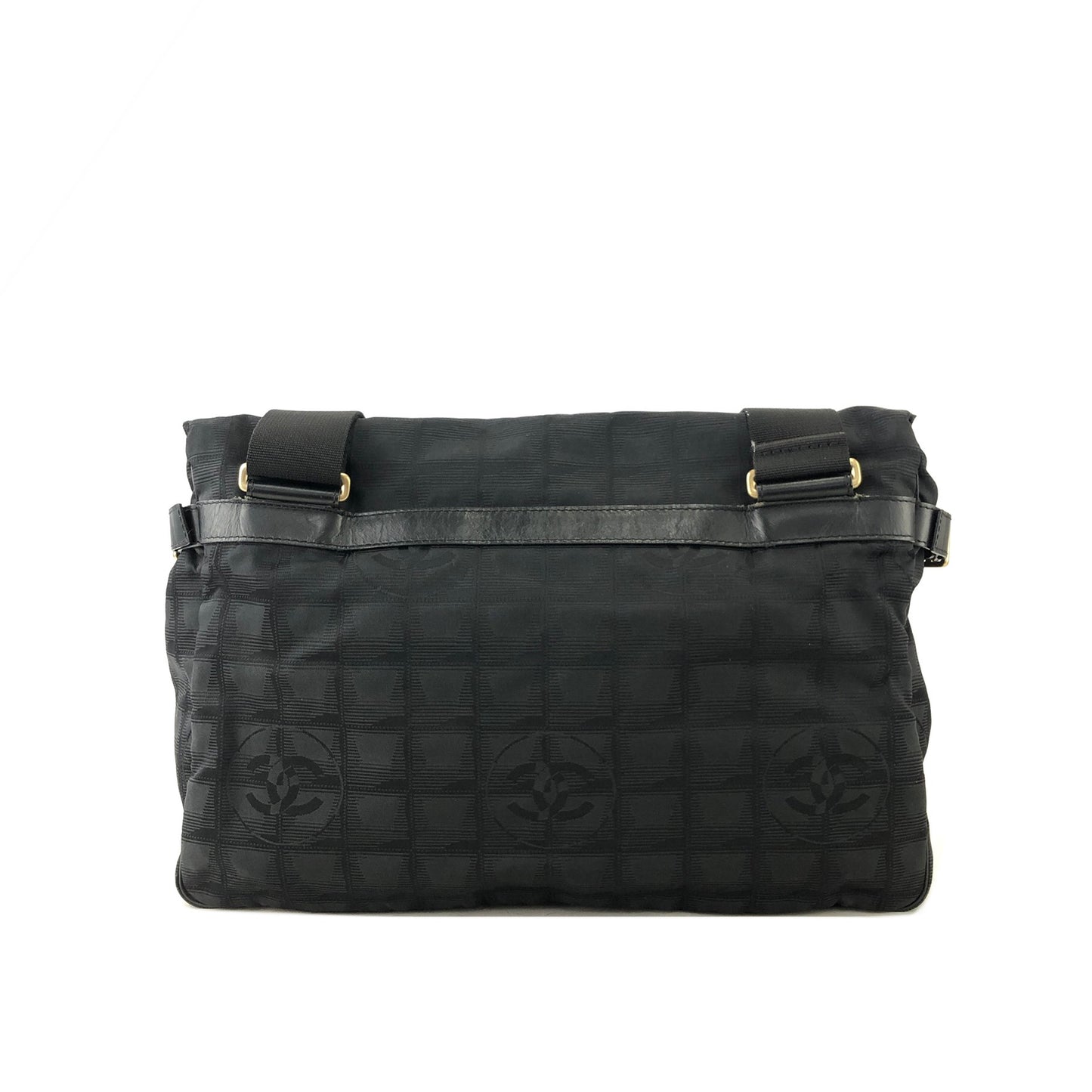 CHANEL 新款 Travel Line 尼龍斜背包 黑色 復古 uar7ry