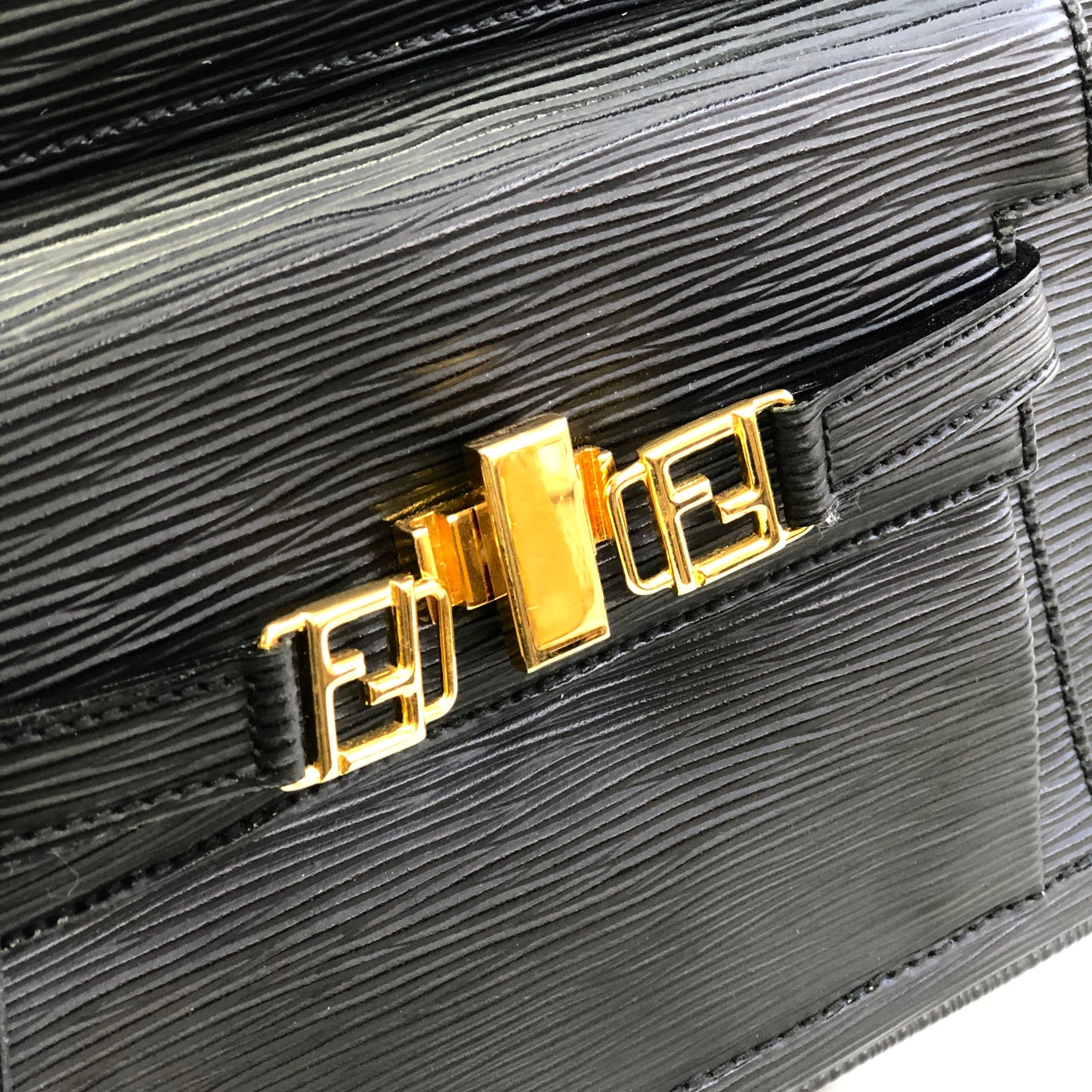 FENDI 皮革壓花兩用手提包單肩包黑色復古舊款 6a3xwu