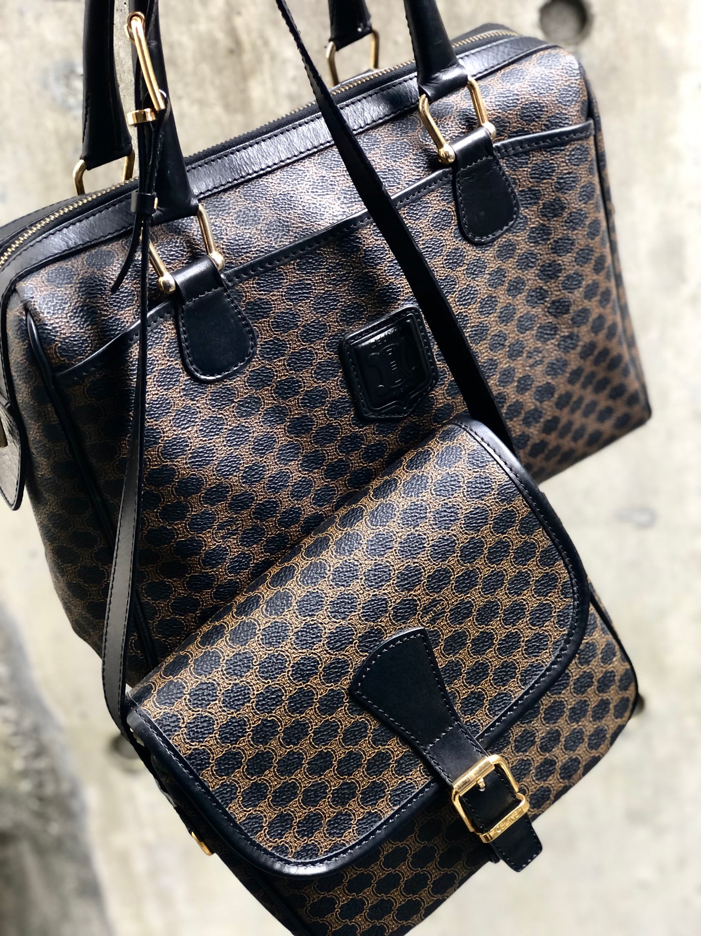 CELINE Macadam Front belt Shoulder Bag Black Vintage Old Celine dgvbfp