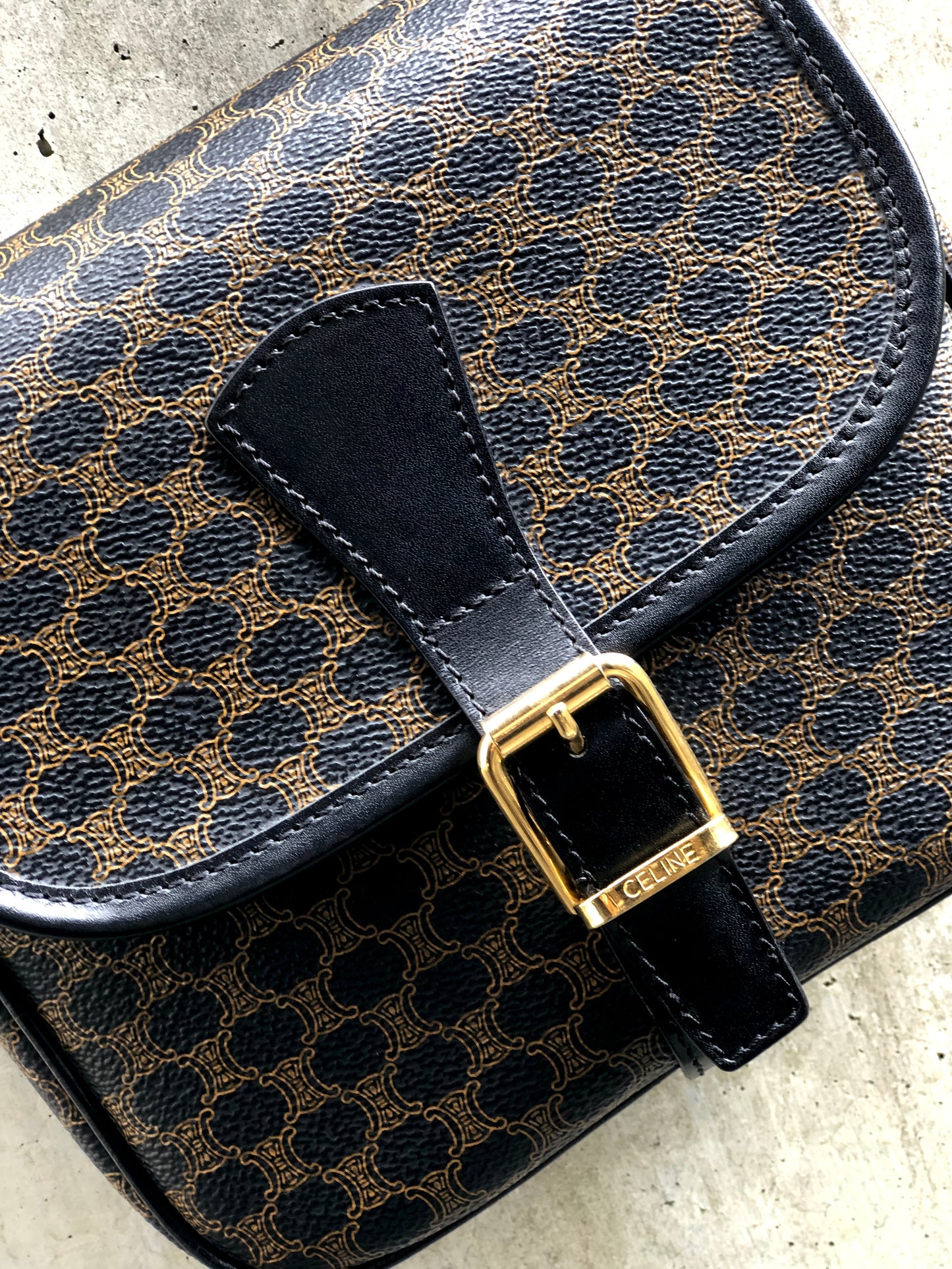CELINE Macadam Front belt Shoulder Bag Black Vintage Old Celine dgvbfp