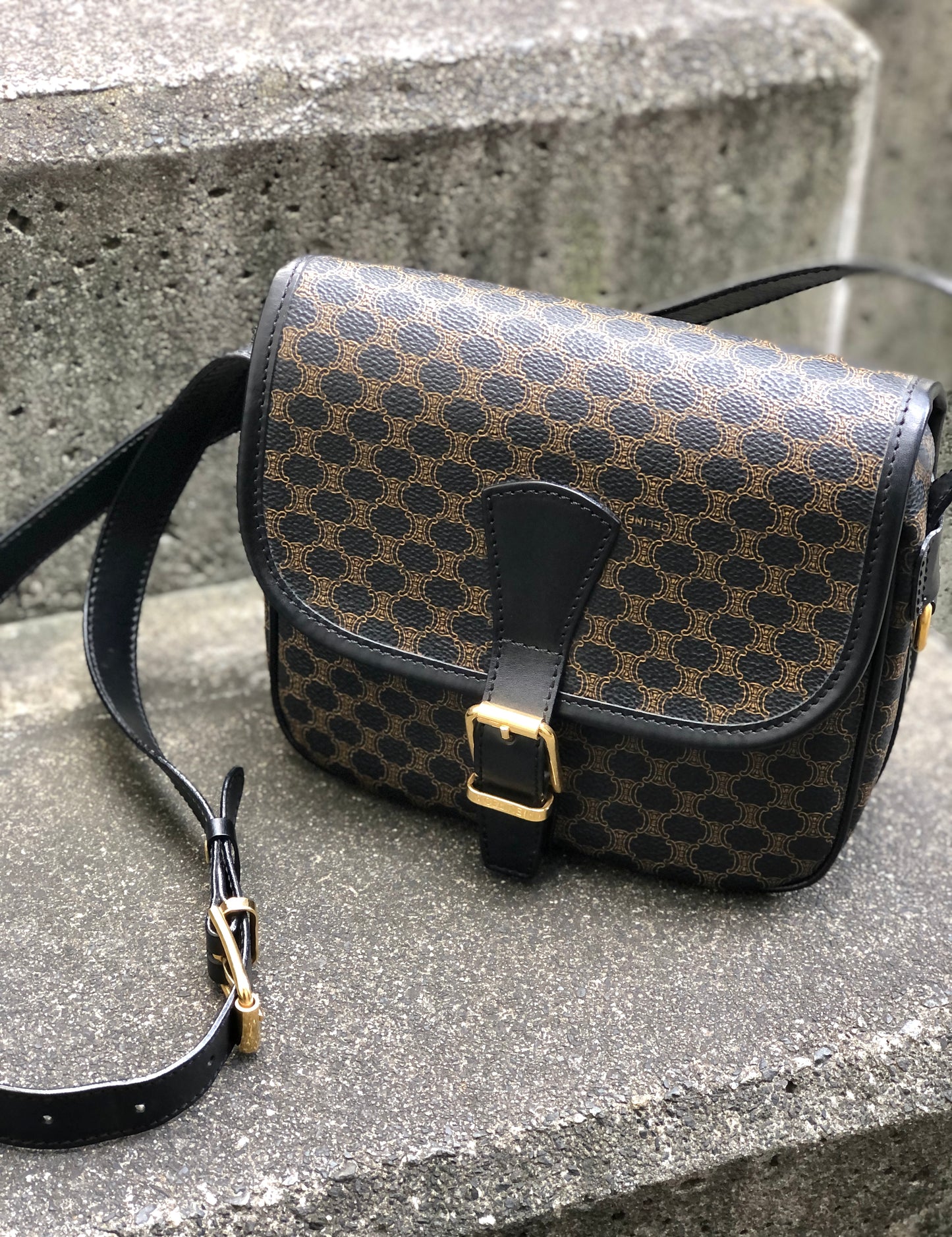 CELINE Macadam Front belt Shoulder Bag Black Vintage Old Celine dgvbfp
