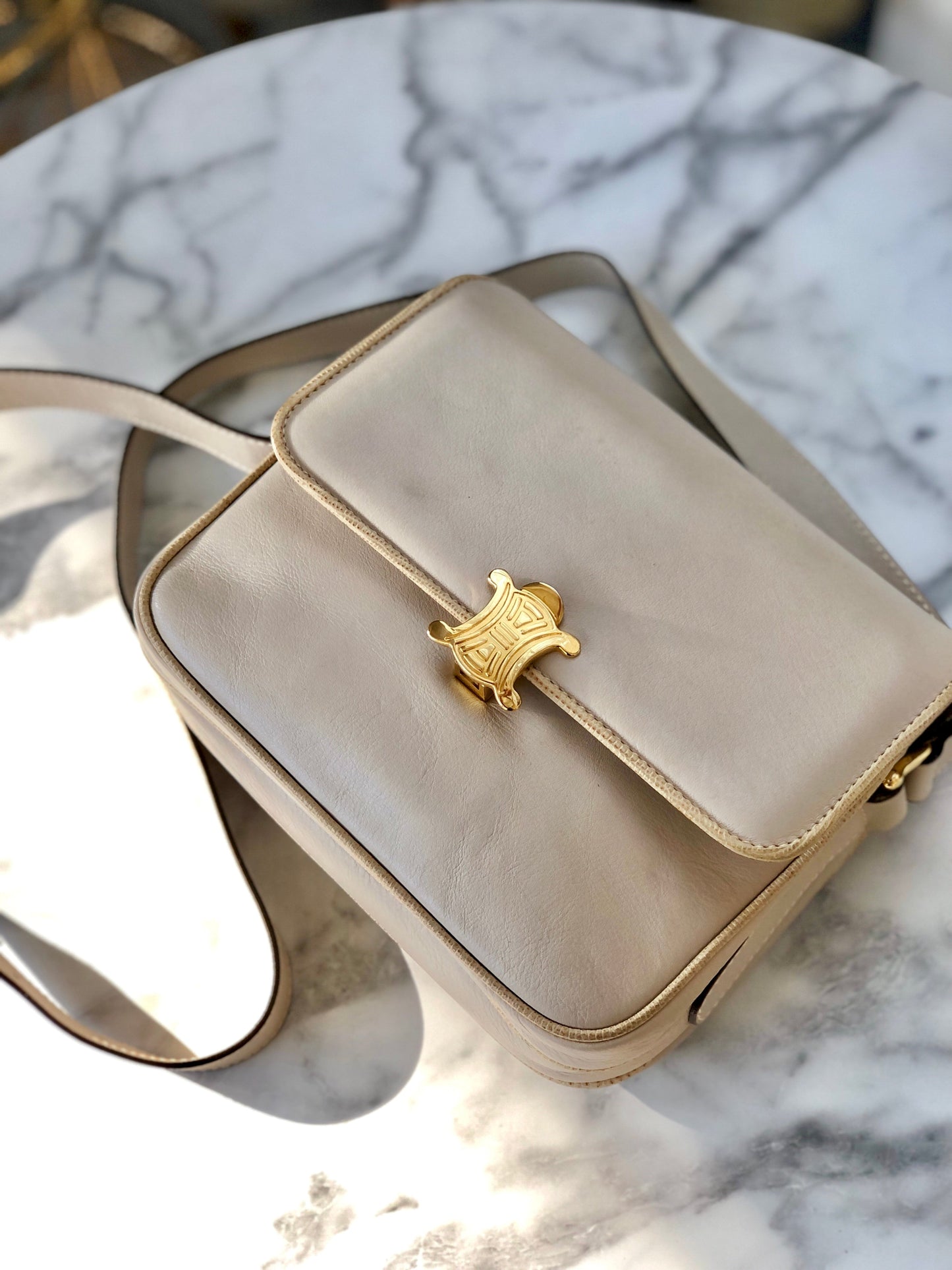 CELINE Triomphe 斜背包 象牙色 舊款 Celine Vintage cf6rxb