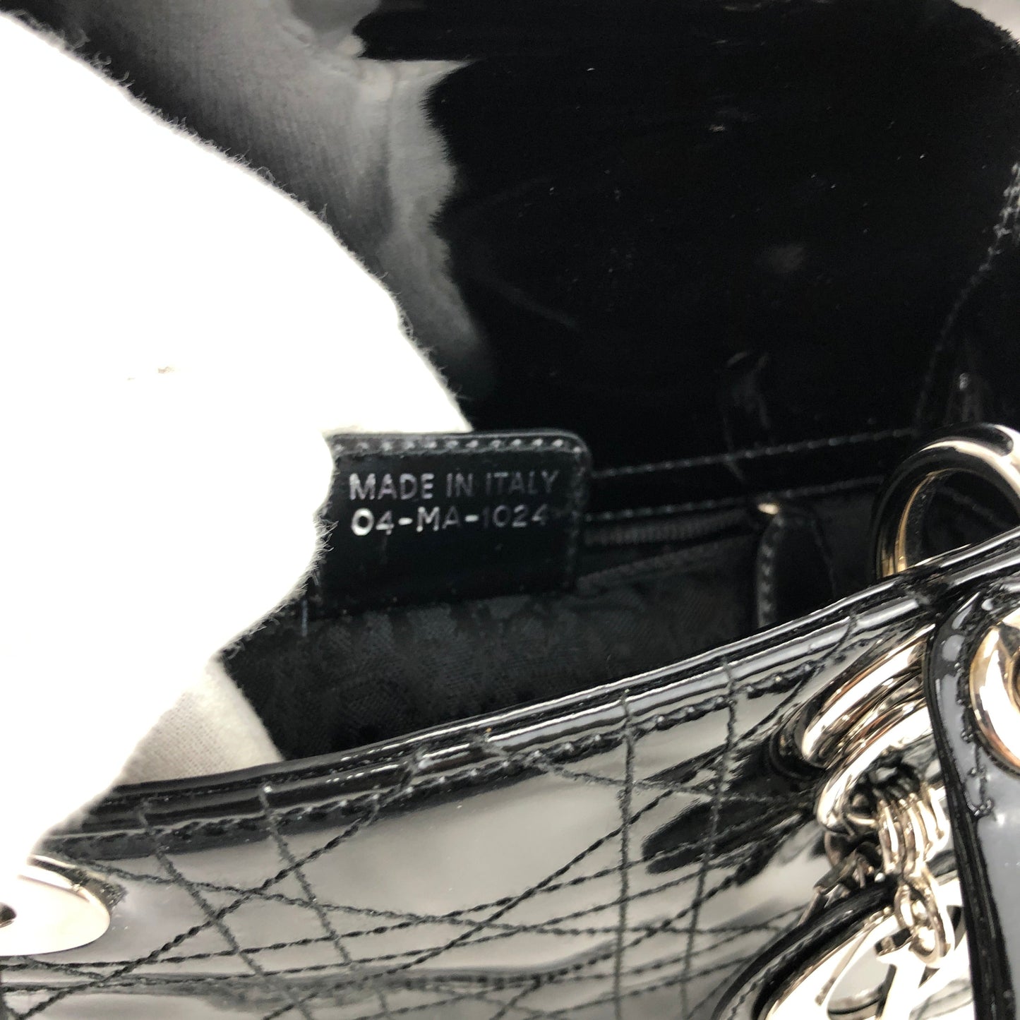 Christian Dior Cannage Lady dior Patent leather Handbag Shoulder bag Black e3i7xj