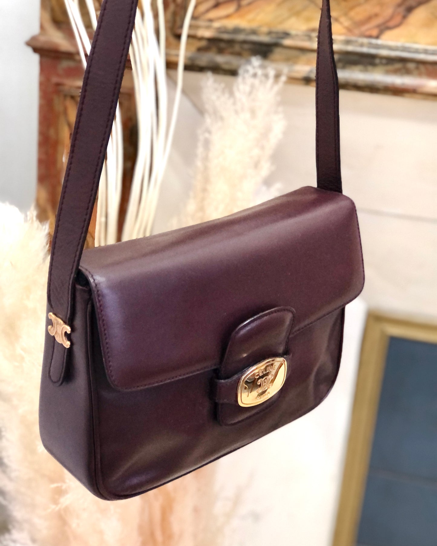 CELINE Blason Plate Side Blason Triomphe Leather Shoulder Bag Bordeaux Old Celine vintage xfmxkn