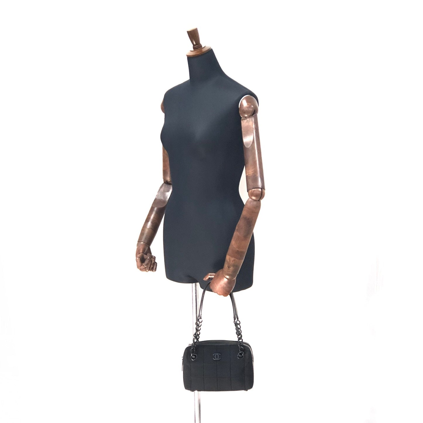 CHANEL Chocolate bar Fabric Chain Handbag Shoulder bag Black Vintage Old b7kuuv