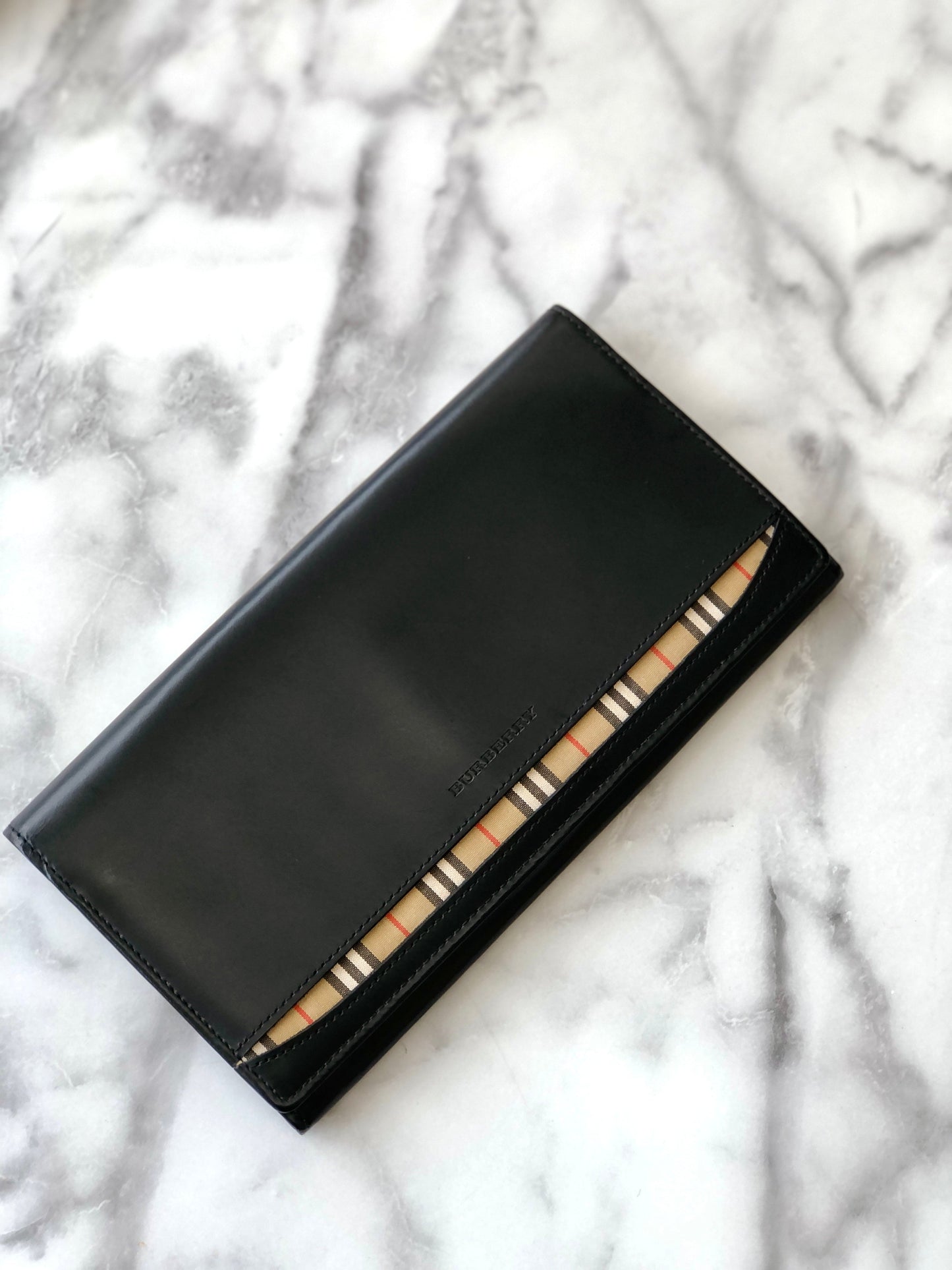 Burberry's 經典格紋標誌皮夾 黑色復古舊款 z7j3rz