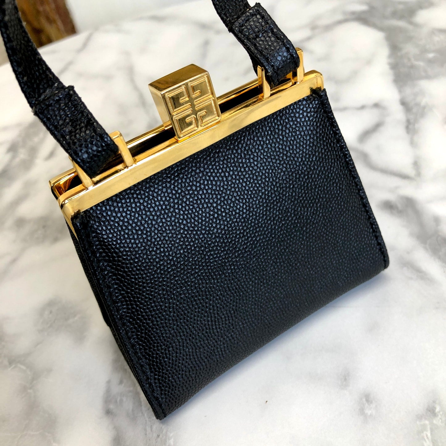 GIVENCHY 標誌扣迷你手袋 黑色 復古 舊款 gmgwt2