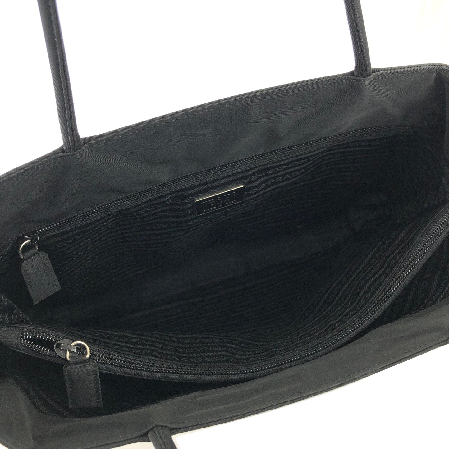 PRADA Triangle logo Nylon Tote bag Black Vintage iz7n5j