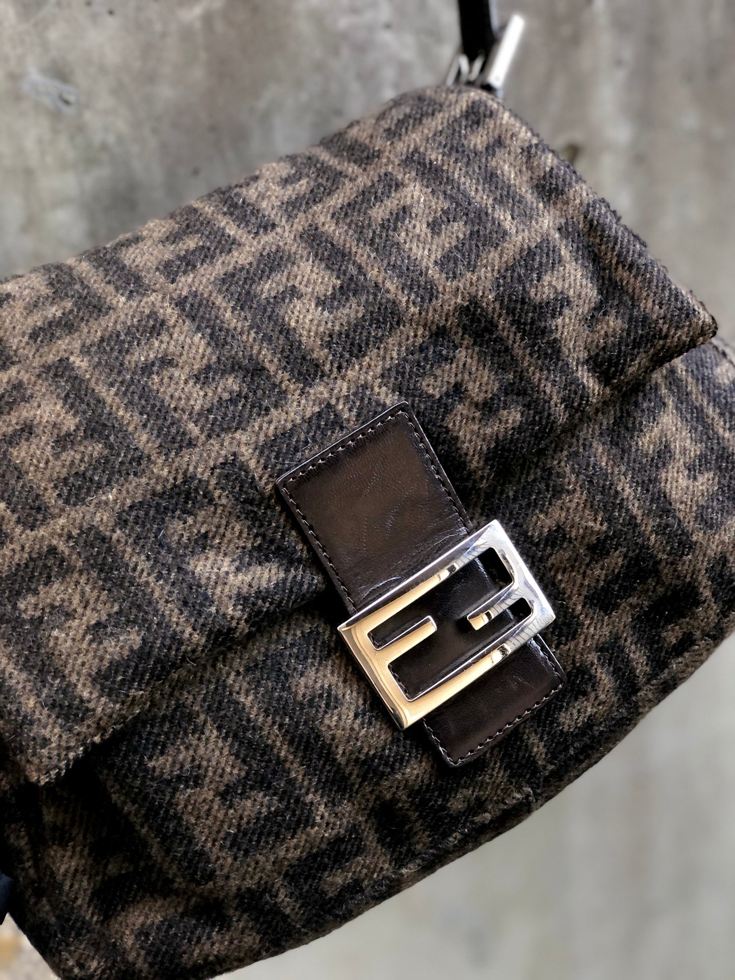FENDI Zucca Bucket Wool Shoulder bag Handbag Brown Vintage Old h7skhg