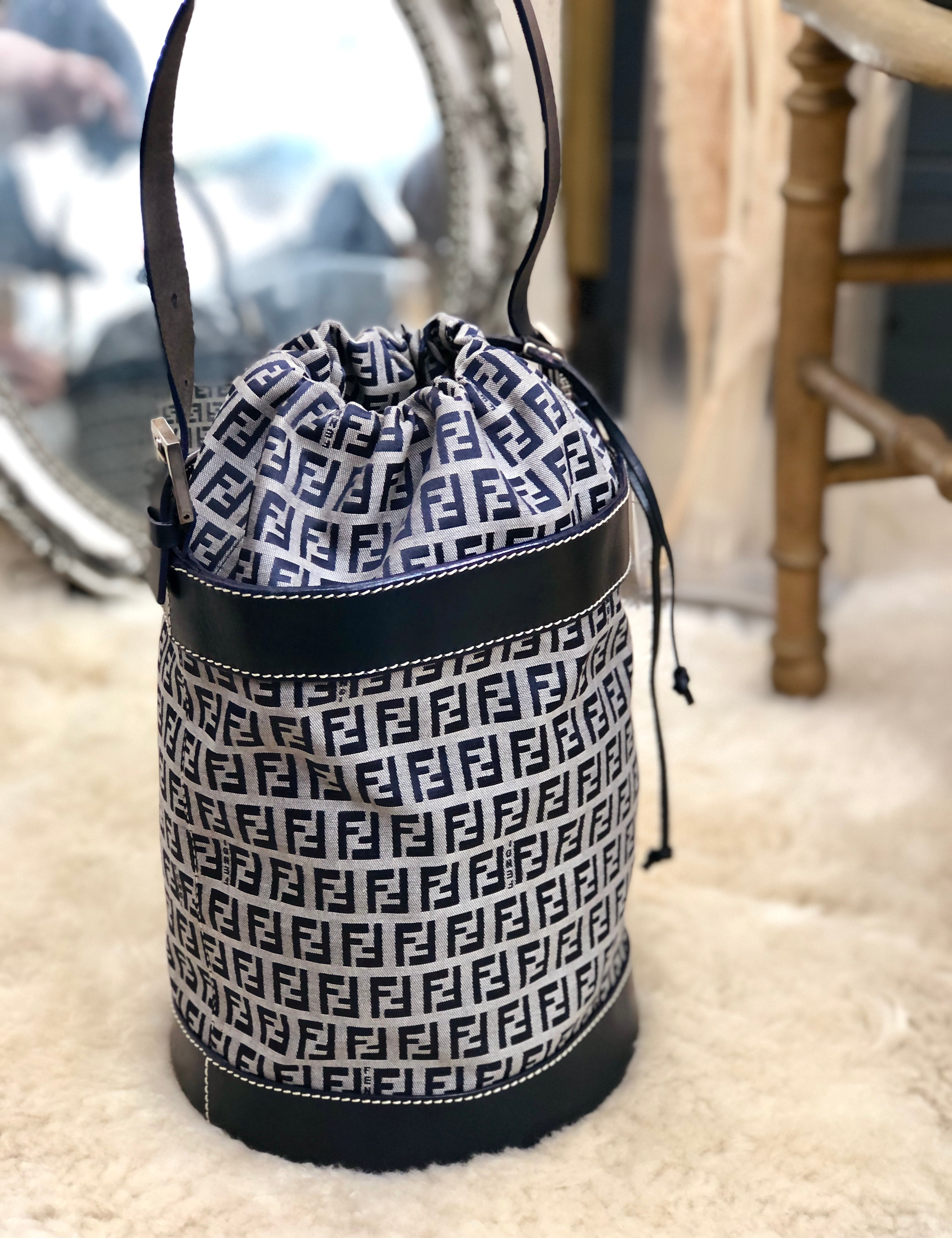 Authentic FENDI Zucchino Shoulder Cross Body Bag Canvas Leather Navy Blue  J7759