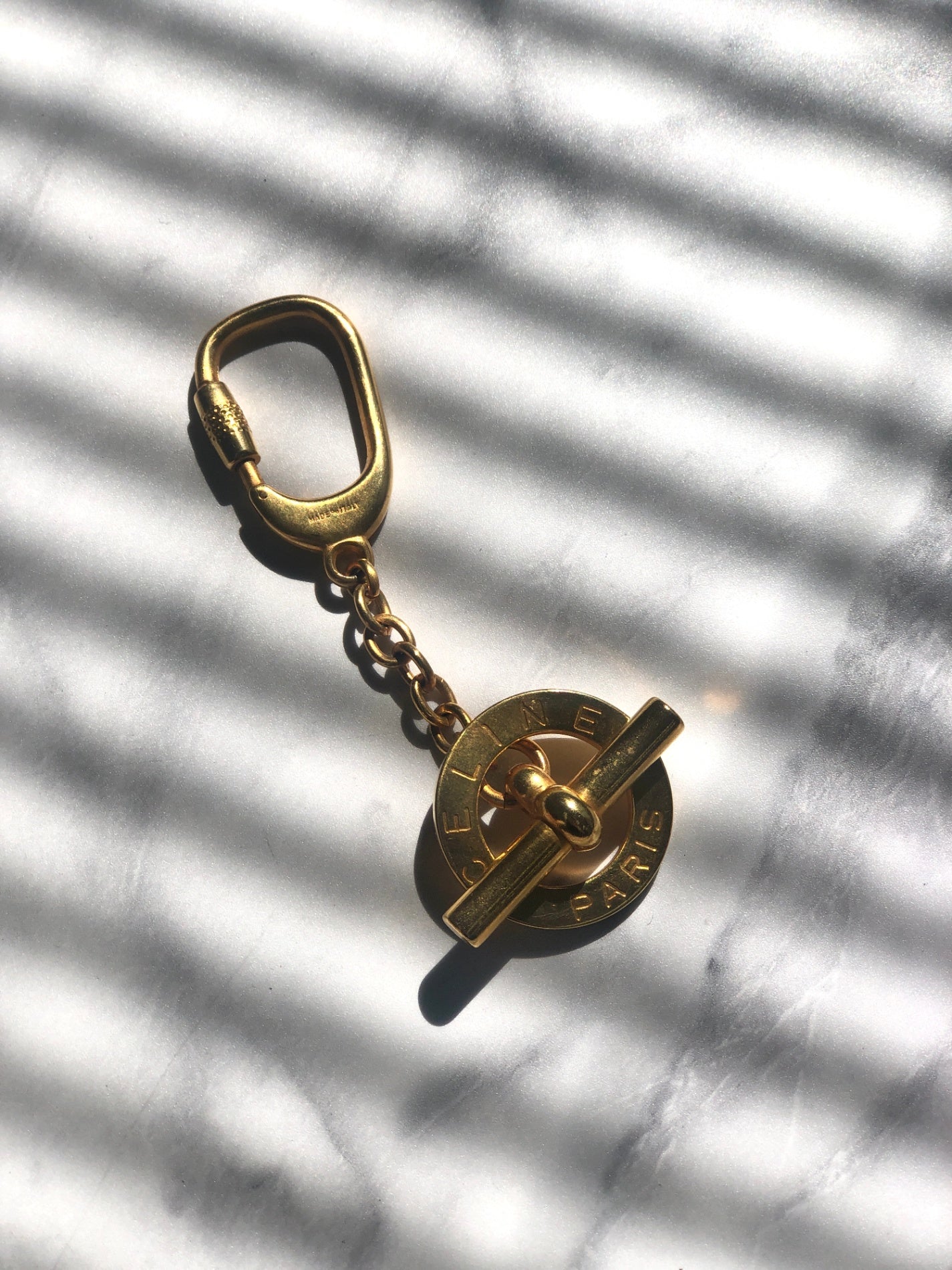 CELINE Toggle Clasp Key ring Gold Vintage yaw8kt