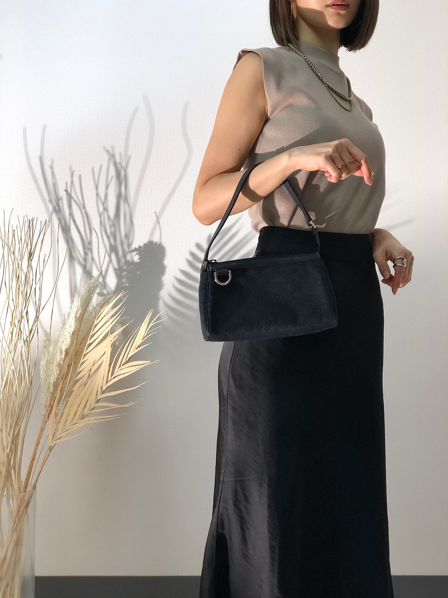 GUCCI GG Canvas Canvas Handbag Minibag Black Vintage 7cpu6d