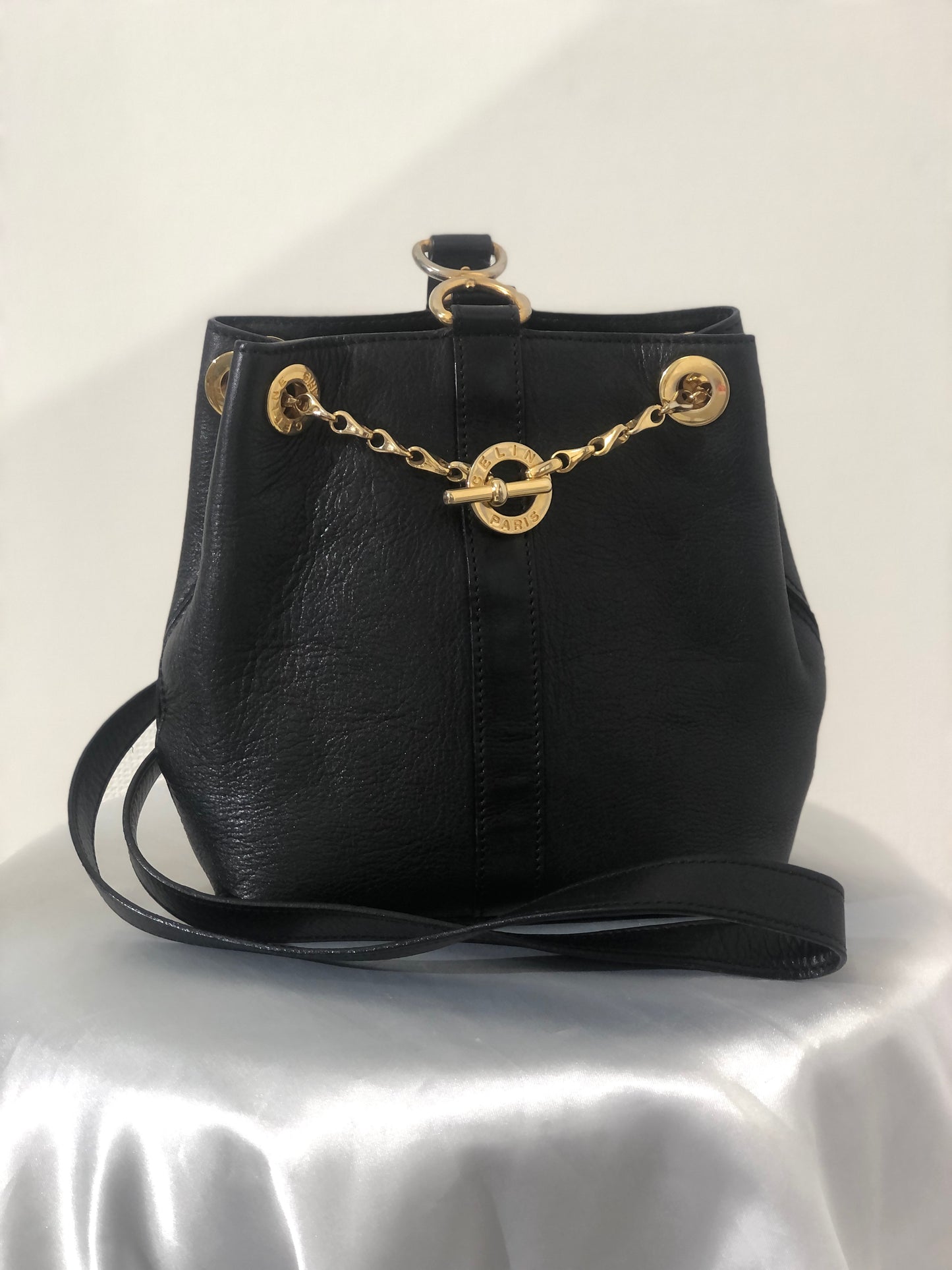CELINE Toggle Chain Leather Crossbody Shoulder bag Black Vintage s2ztup