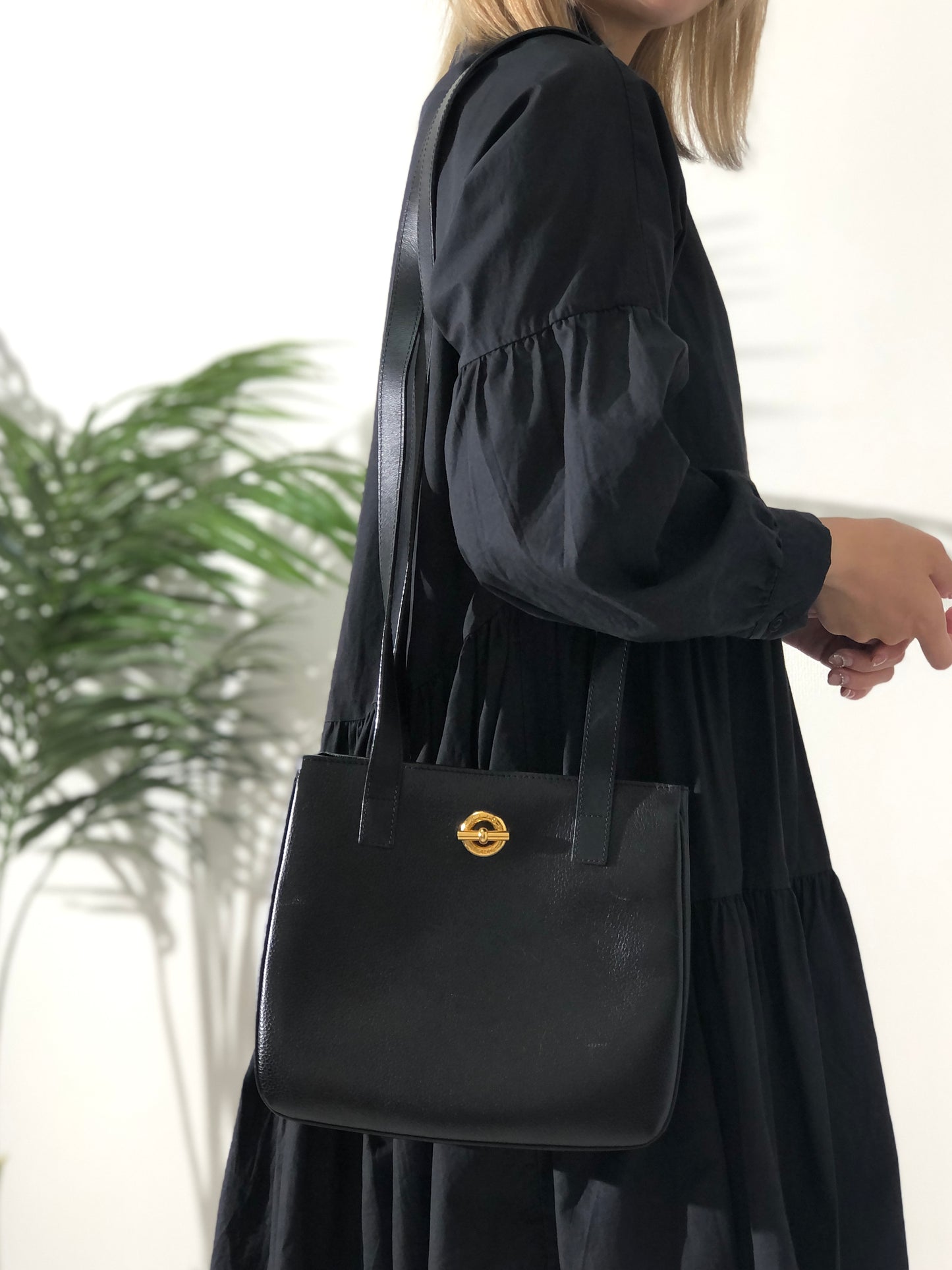 CELINE Toggle Motif Leather Shoulder bag Totebag Black Vintage ag3tya