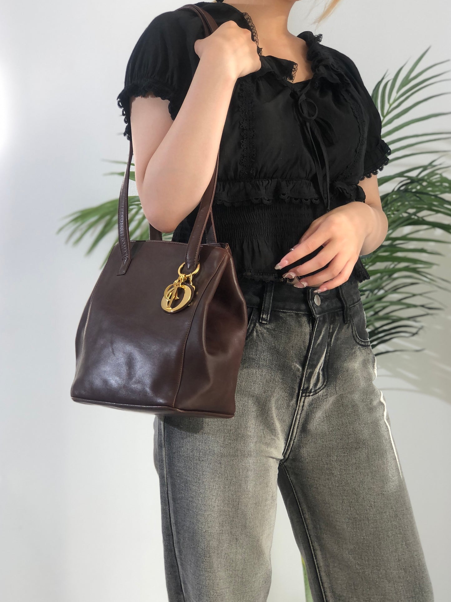 Christian Dior Logo Charm Leather Shoulder bag Brown Vintage 86wd6t