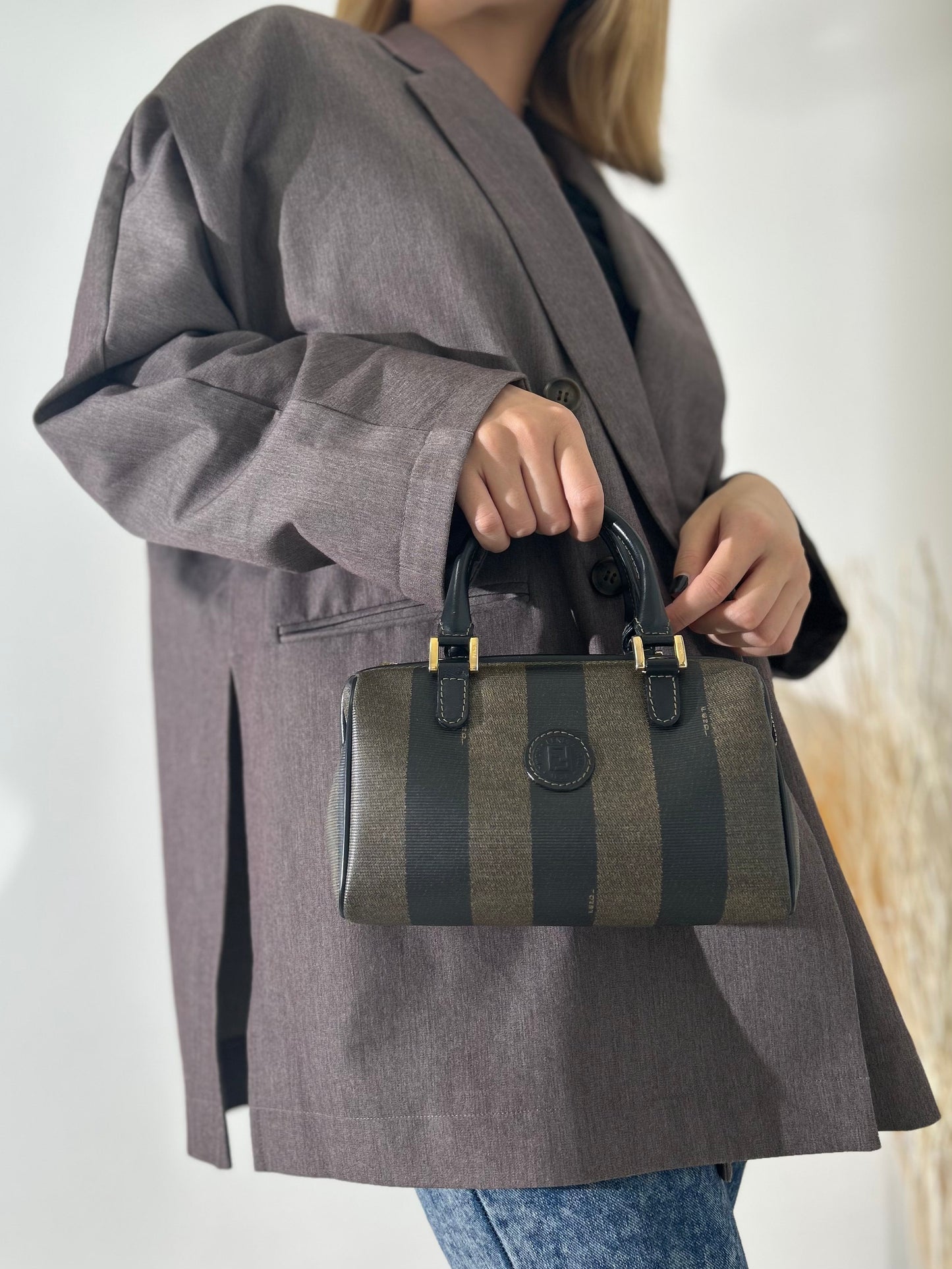 FENDI Zucca Logo Motif Two-way Handbag Shoulder bag Black Brown Vintage dmjg8y