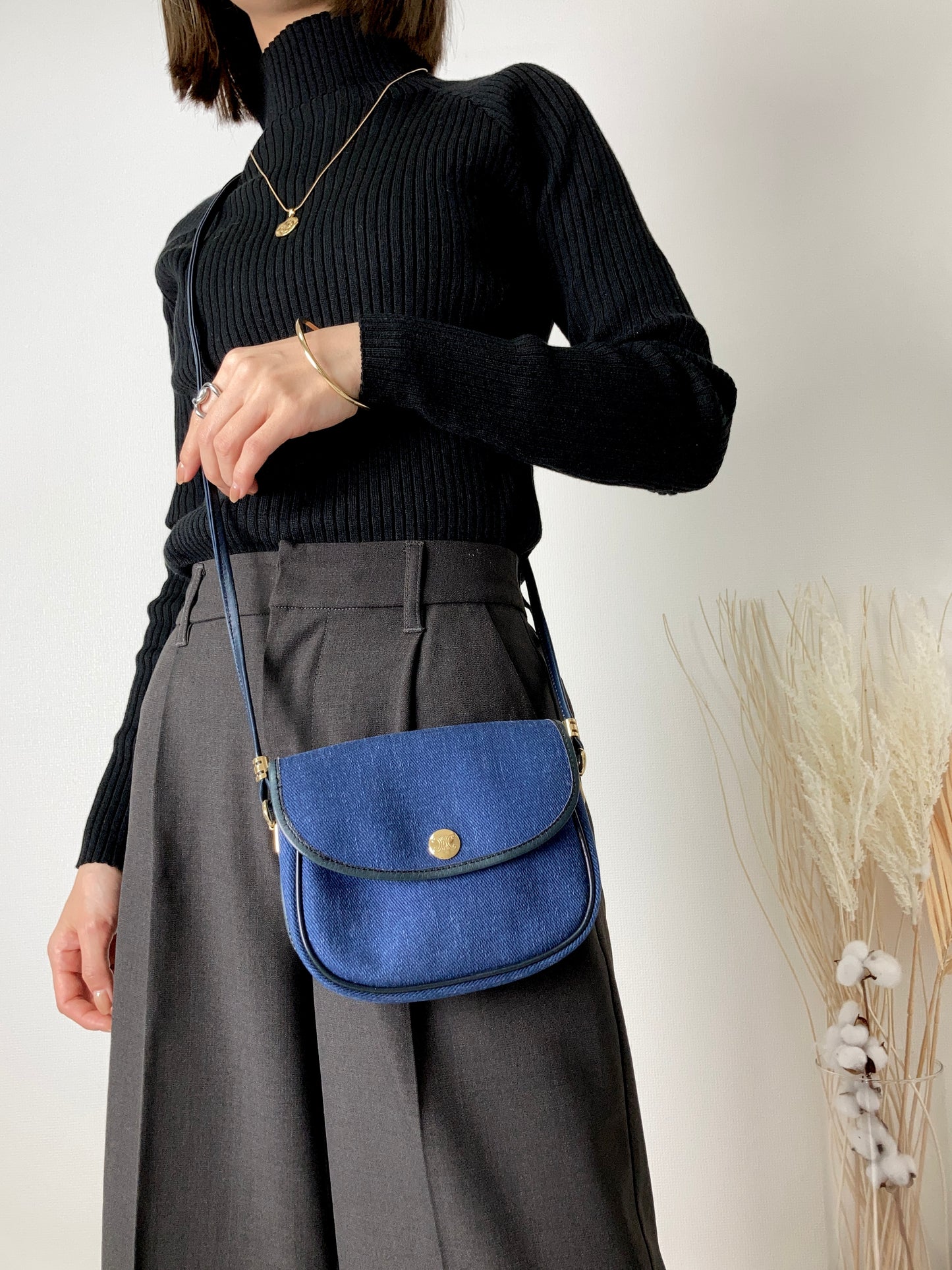 CELINE Blason Denim Small Shoulder bag Indigo Vintage x5cwtz