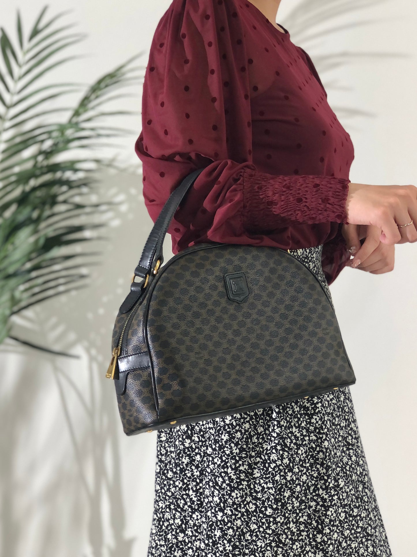 CELINE Macadam Blason Half Round Handbag Black Vintage e86ra4