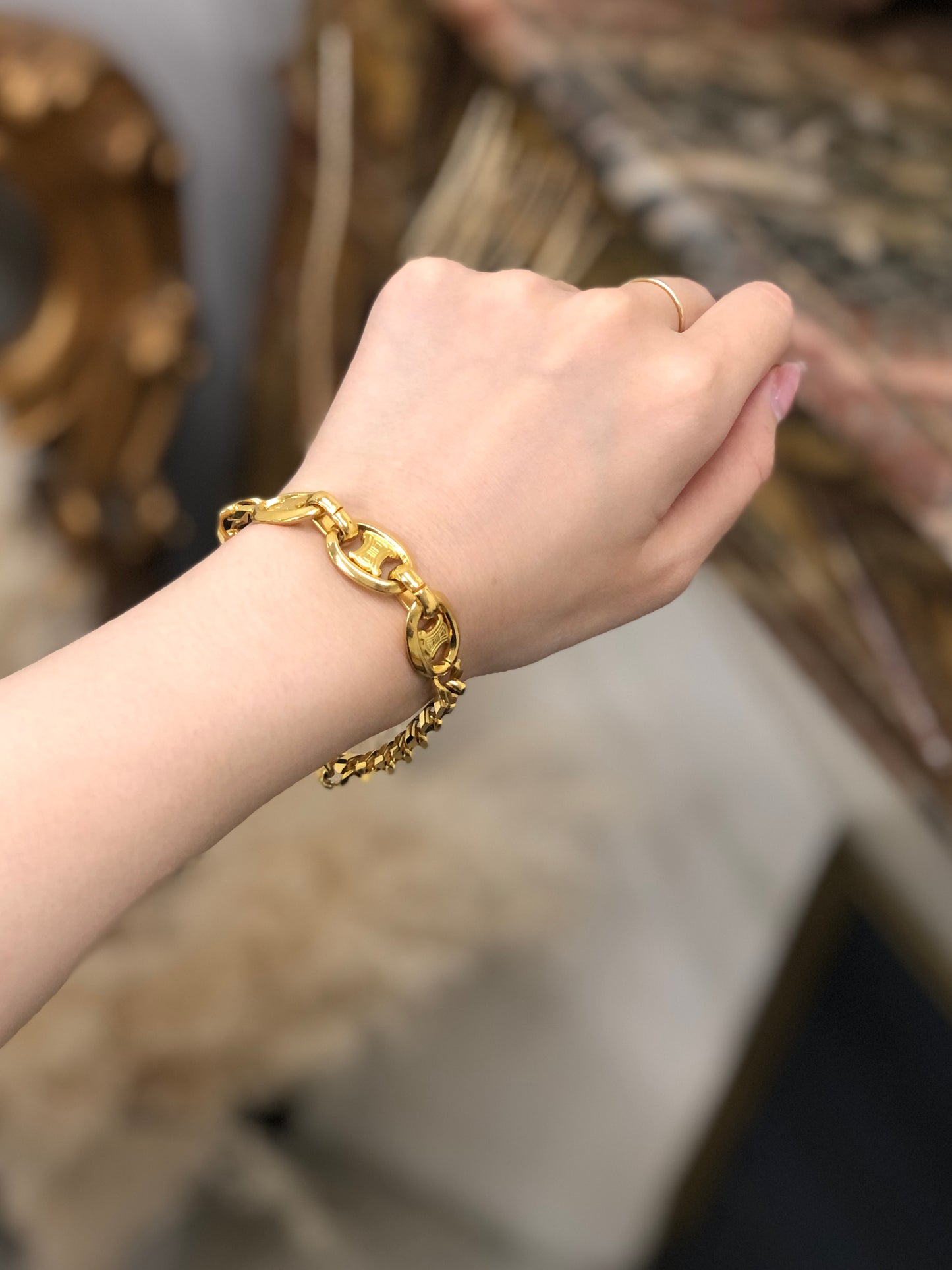 CELINE Triomphe Bracelet Gold Vintage ynvs4t