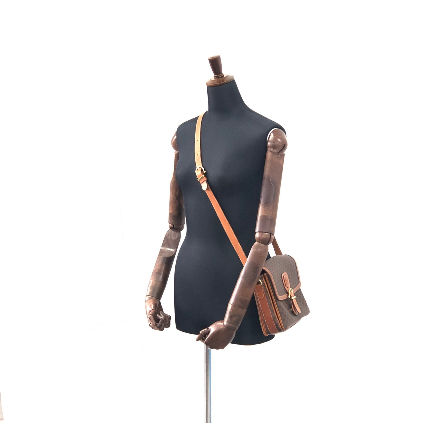CELINE Macadam Blason Front Buckle Shoulder bag Brown Vintage cju27m