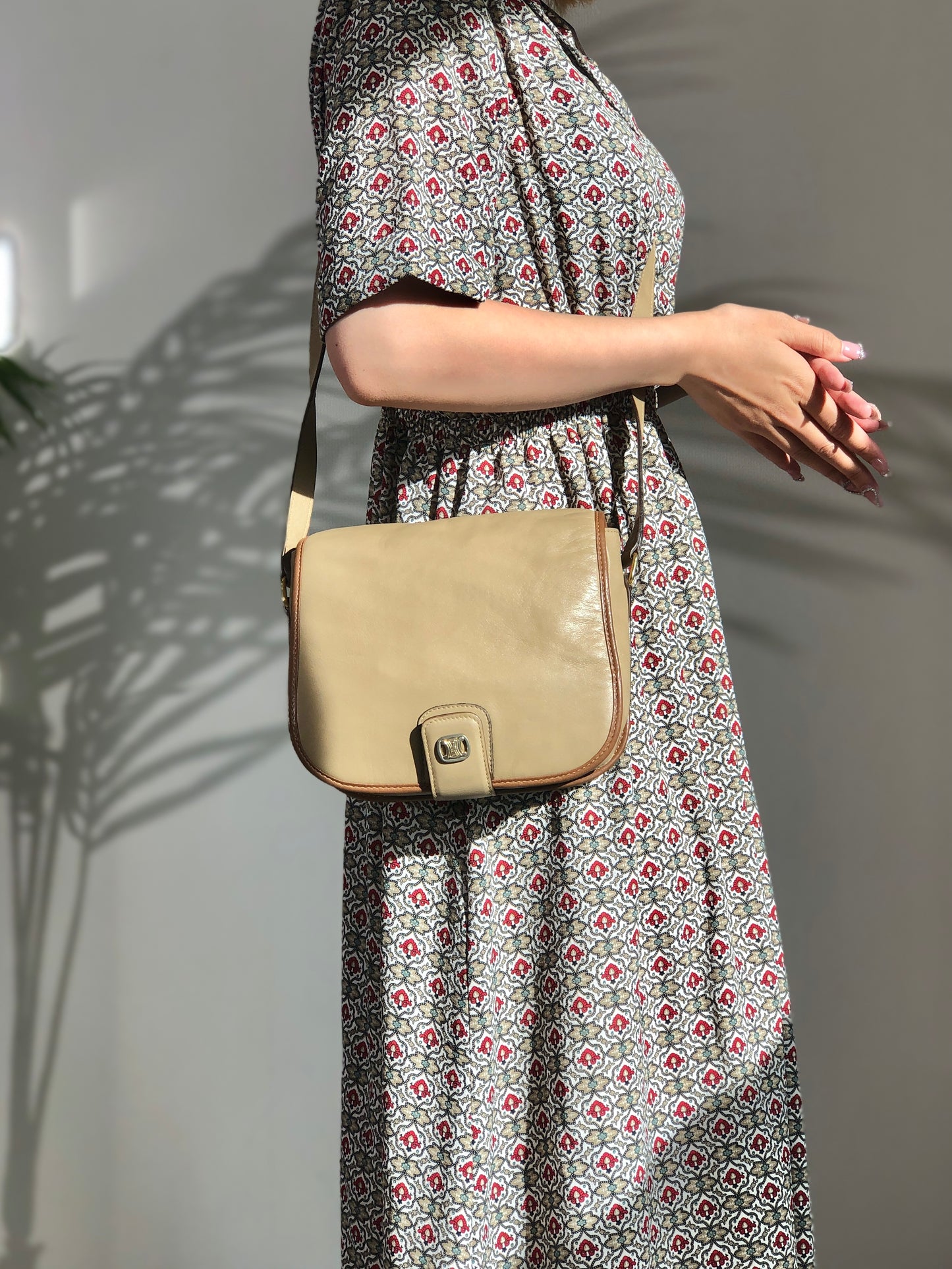 CELINE Triomphe Brown Piping Flap Leather Crossbody Shoulder bag Beige Vintage i8vt8s