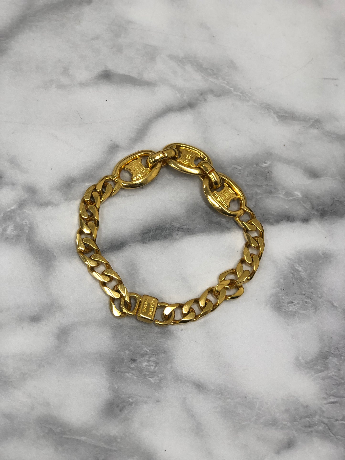 CELINE Triomphe Bracelet Gold Vintage ynvs4t