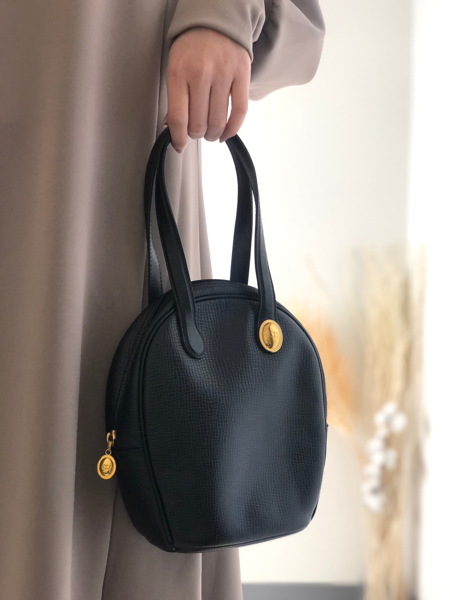 Christian Dior CD 標誌皮革小手提包黑色復古 xf3m4r