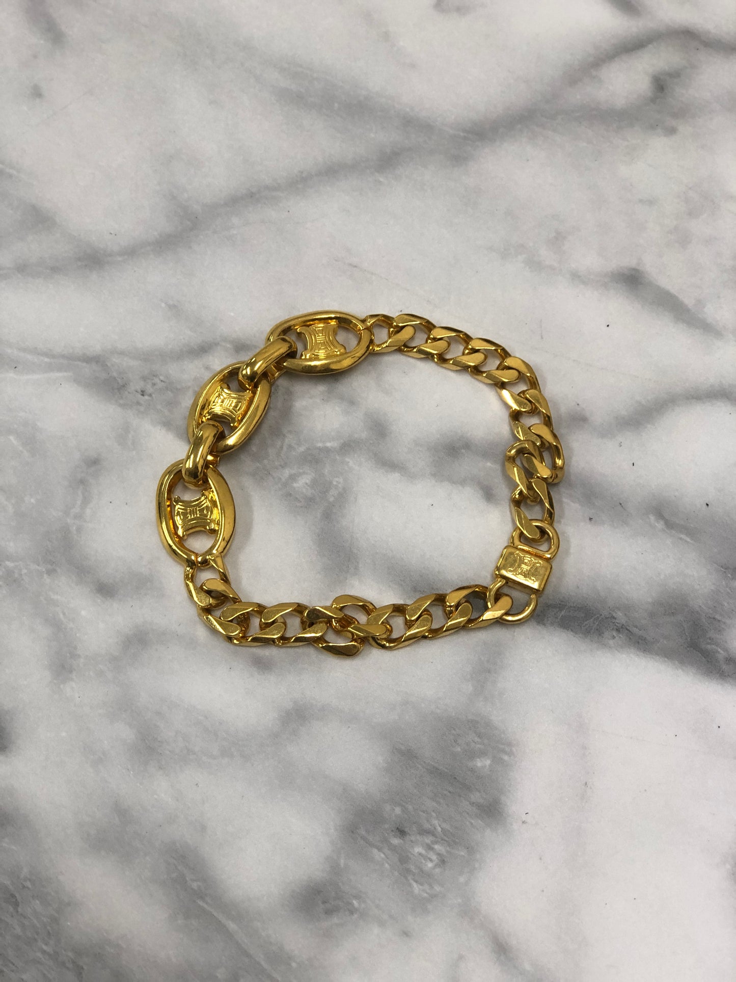 CELINE Triomphe Bracelet Gold Vintage ynvs4t